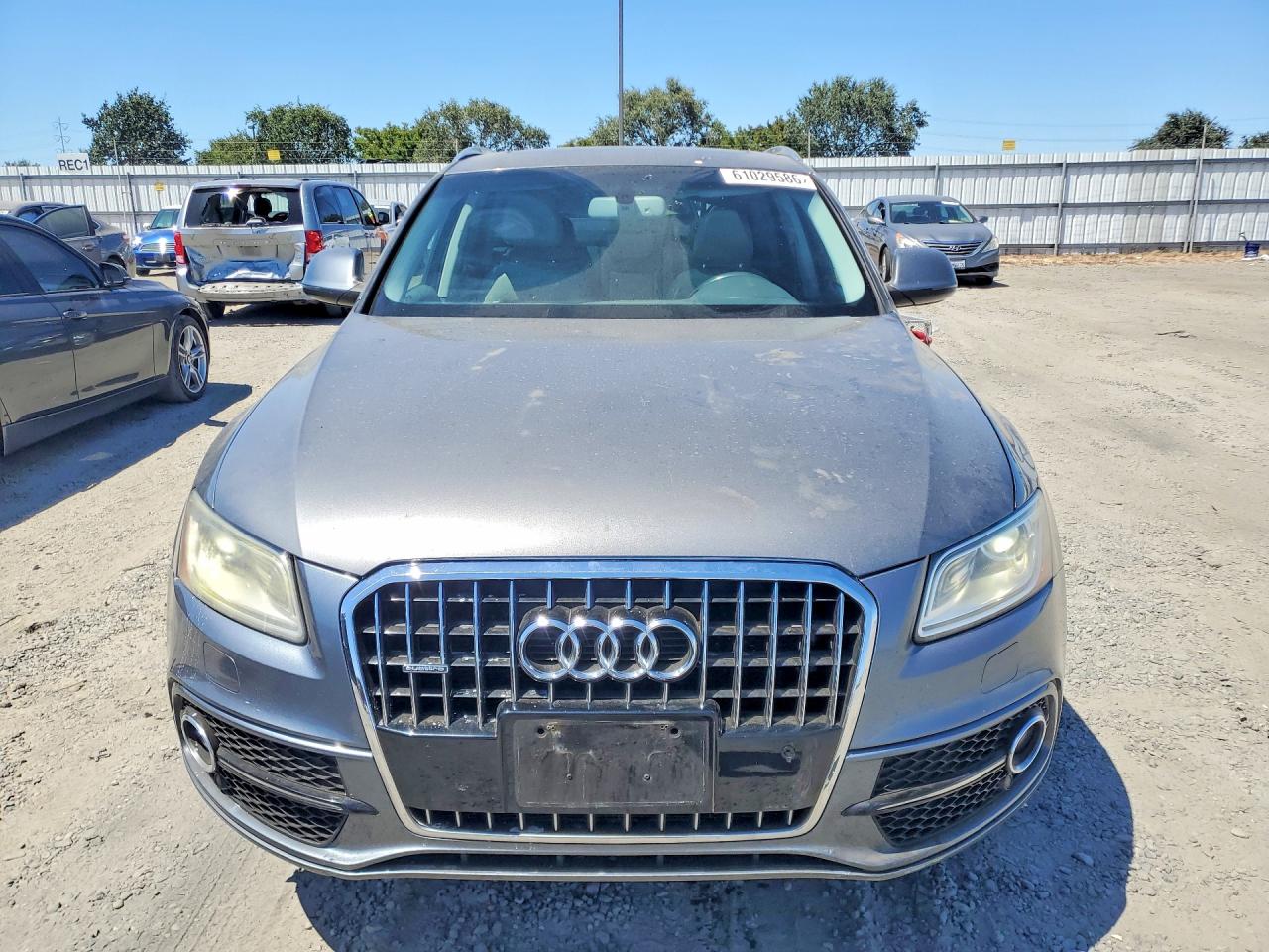 2013 Audi Q5 Premium Plus Gray vin: WA1DGAFP9DA040949
