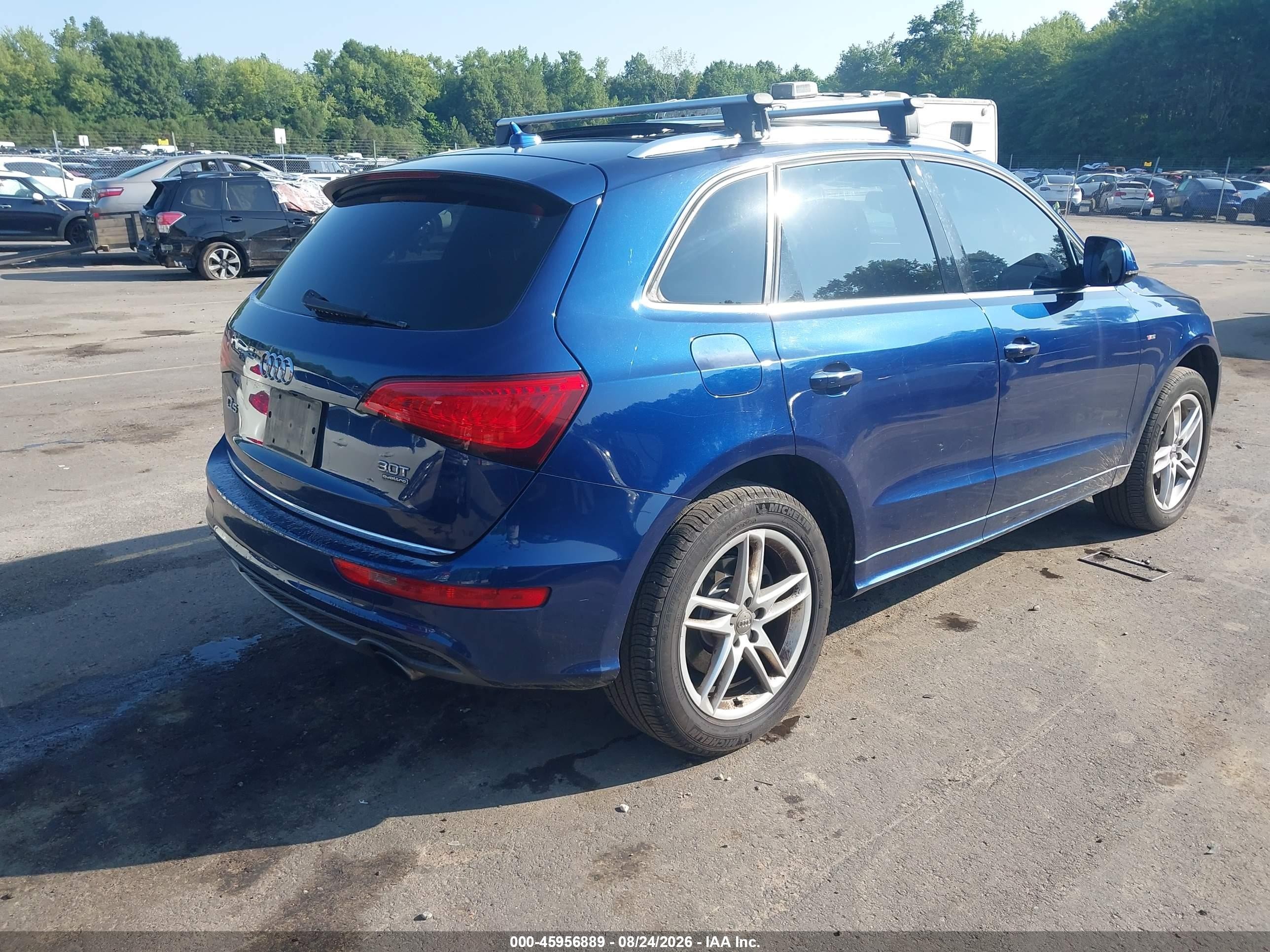 2015 Audi Q5 3.0t Premium Plus Синий vin: WA1DGAFP9FA072691