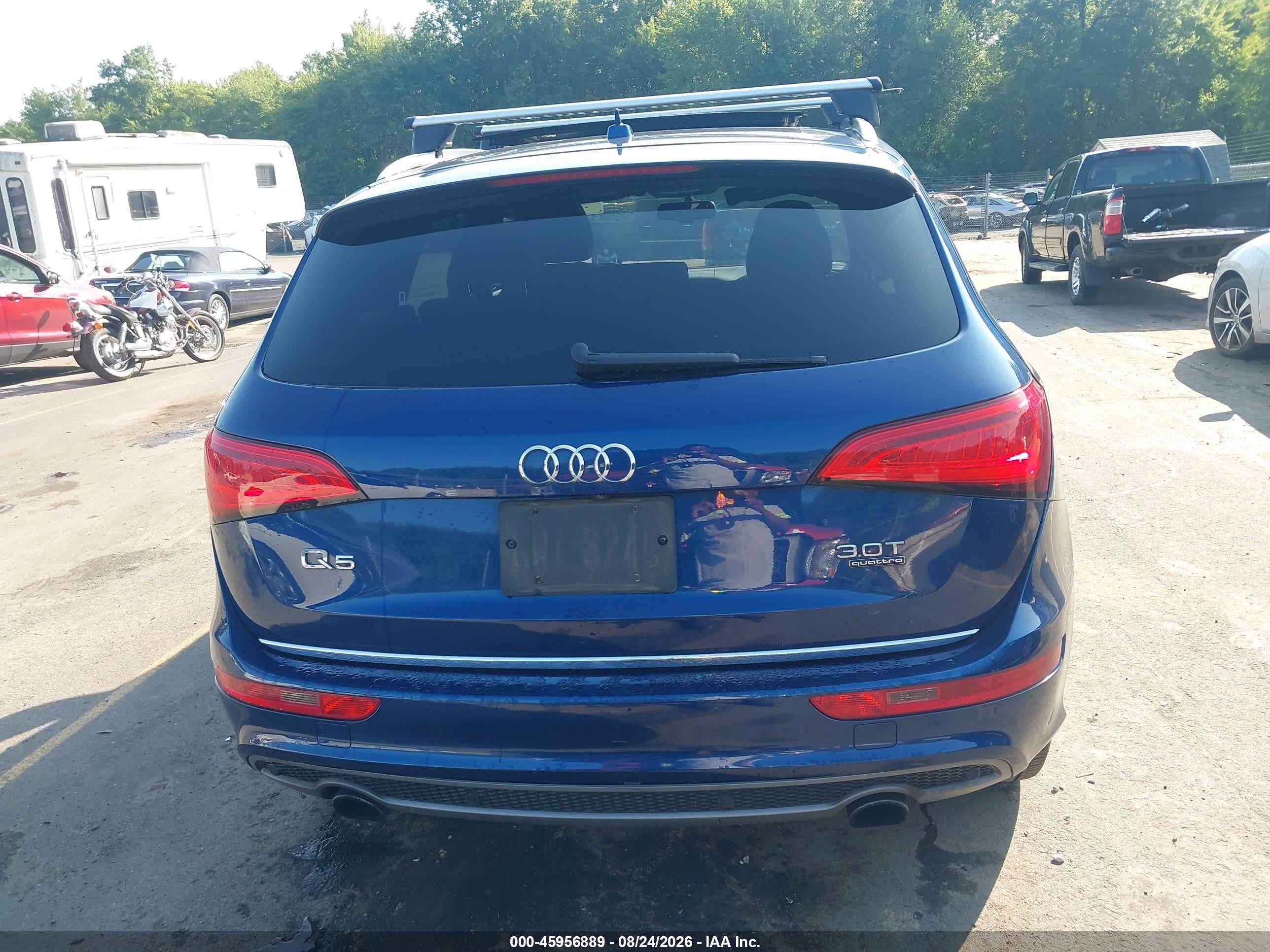 2015 Audi Q5 3.0t Premium Plus Синий vin: WA1DGAFP9FA072691