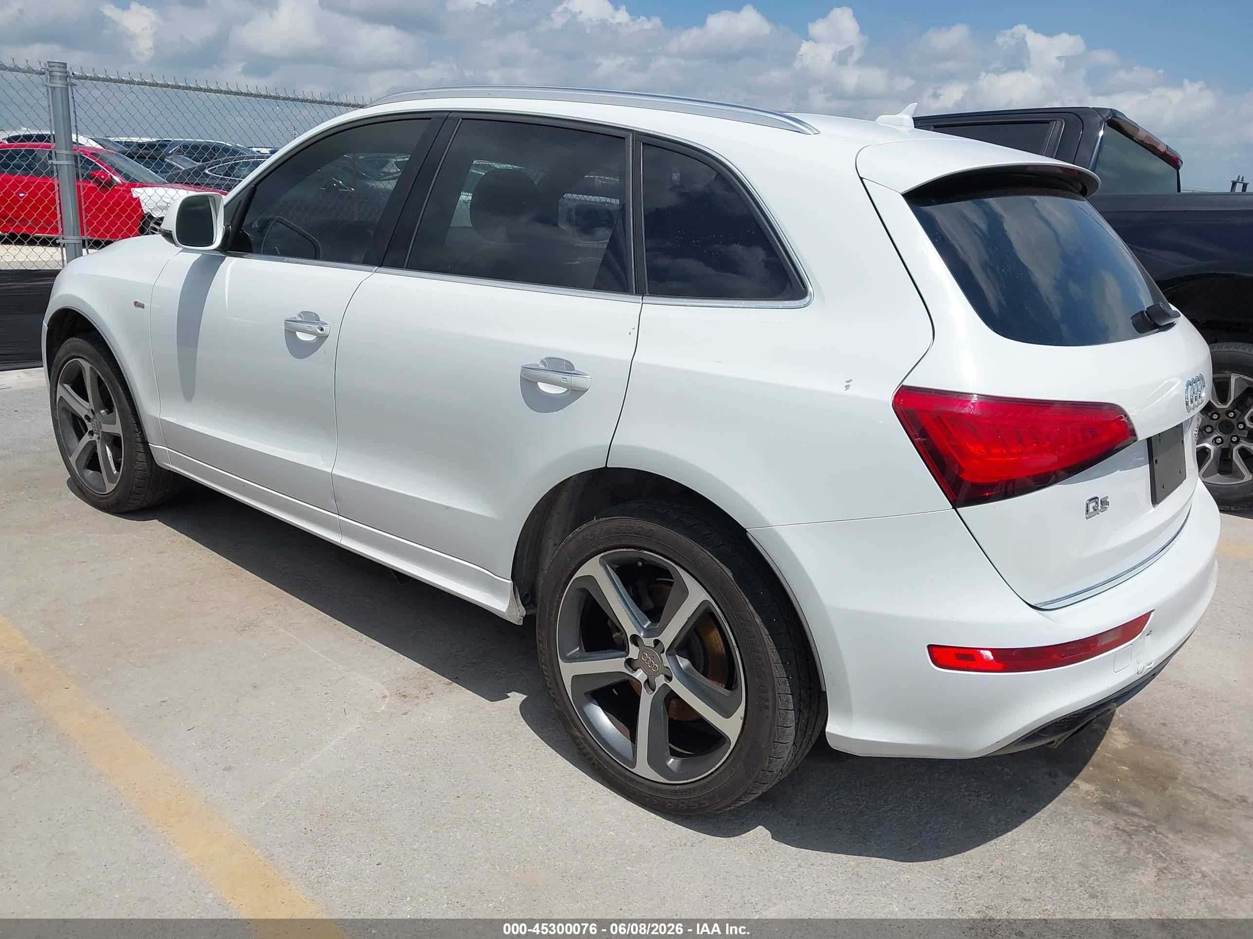 2015 Audi Q5 3.0t Premium Plus White vin: WA1DGAFPXFA020017