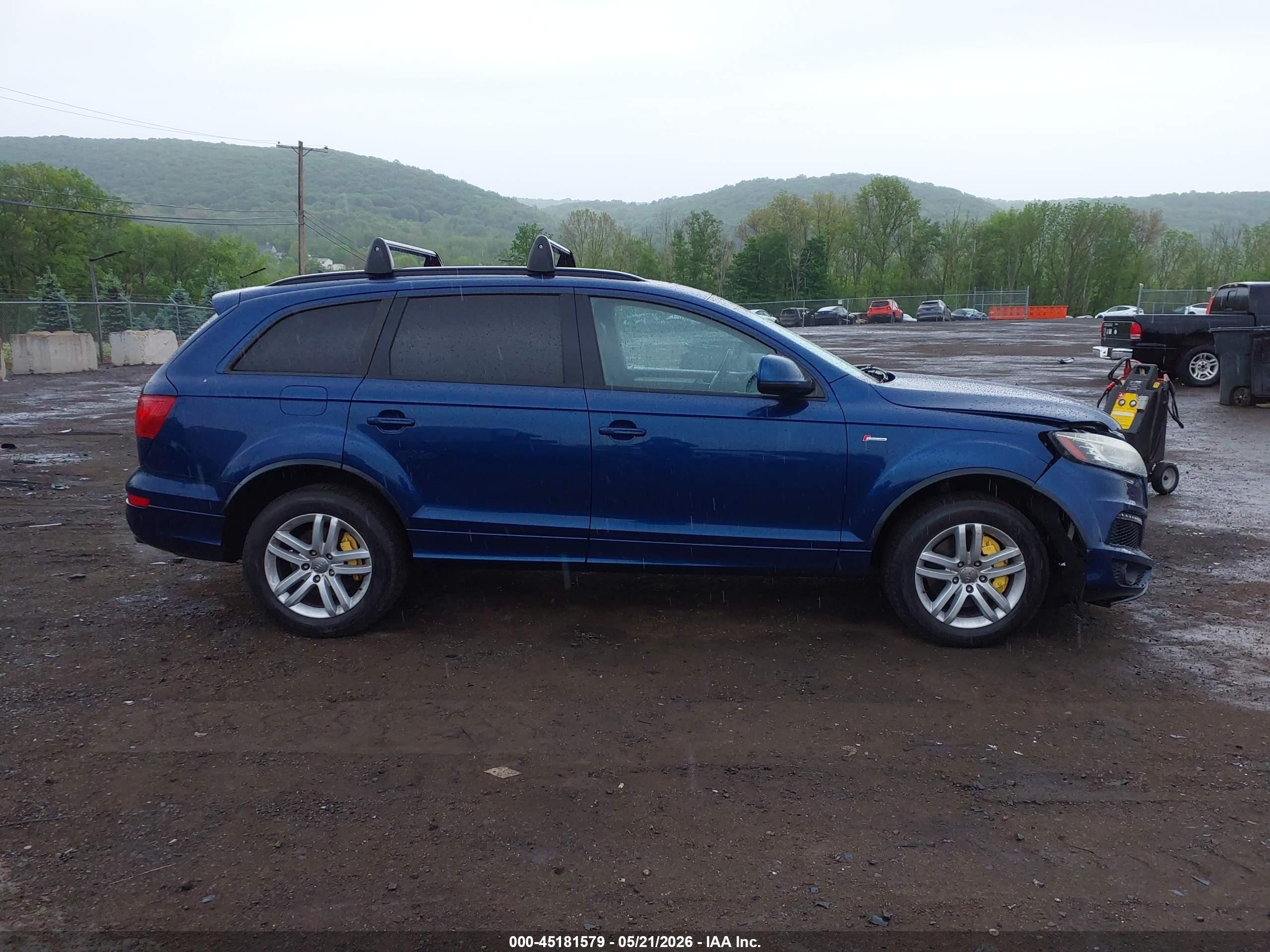 2014 Audi Q7 3.0t S Line Prestige Dark Blue vin: WA1DGBFE0ED010923