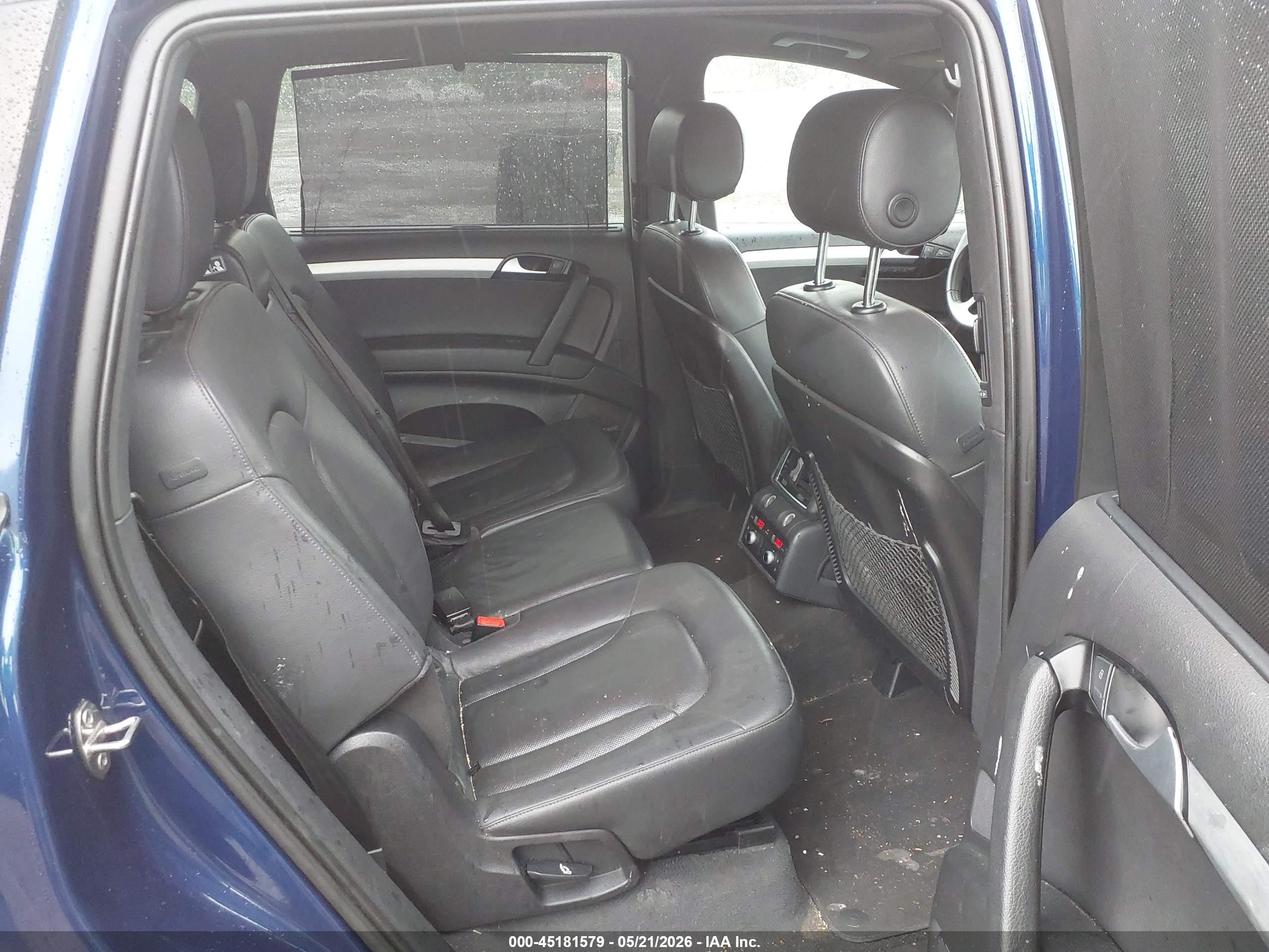 2014 Audi Q7 3.0t S Line Prestige Dark Blue vin: WA1DGBFE0ED010923