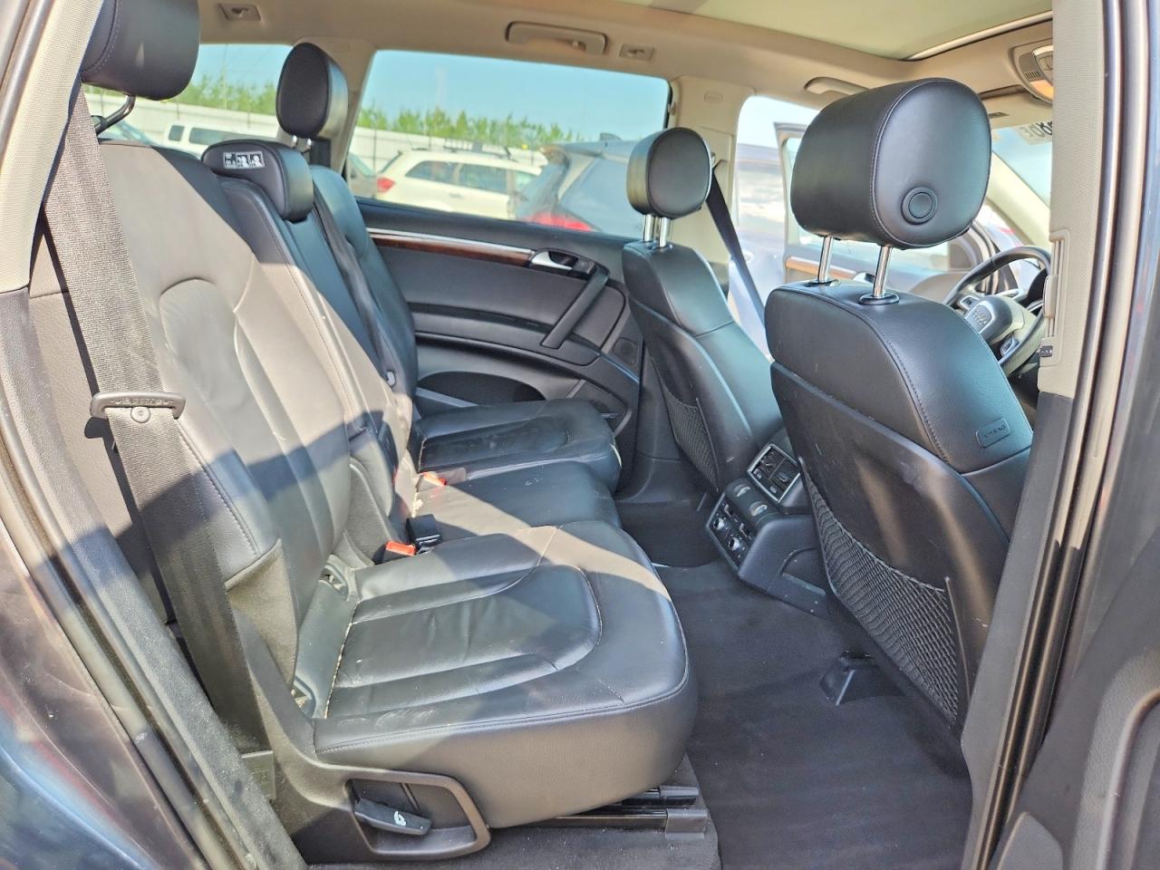 2011 Audi Q7 Prestige Gray vin: WA1DGCFE2BD005627