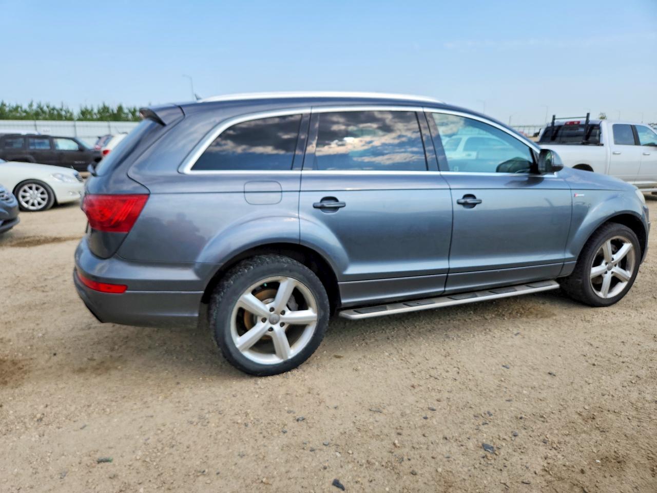 2011 Audi Q7 Prestige Gray vin: WA1DGCFE2BD005627