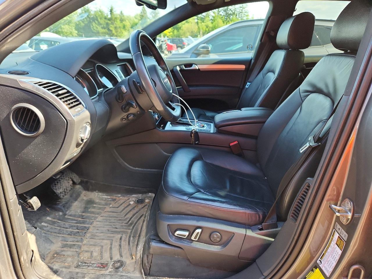 2014 Audi Q7 Prestige Silver vin: WA1DGCFE5ED014763