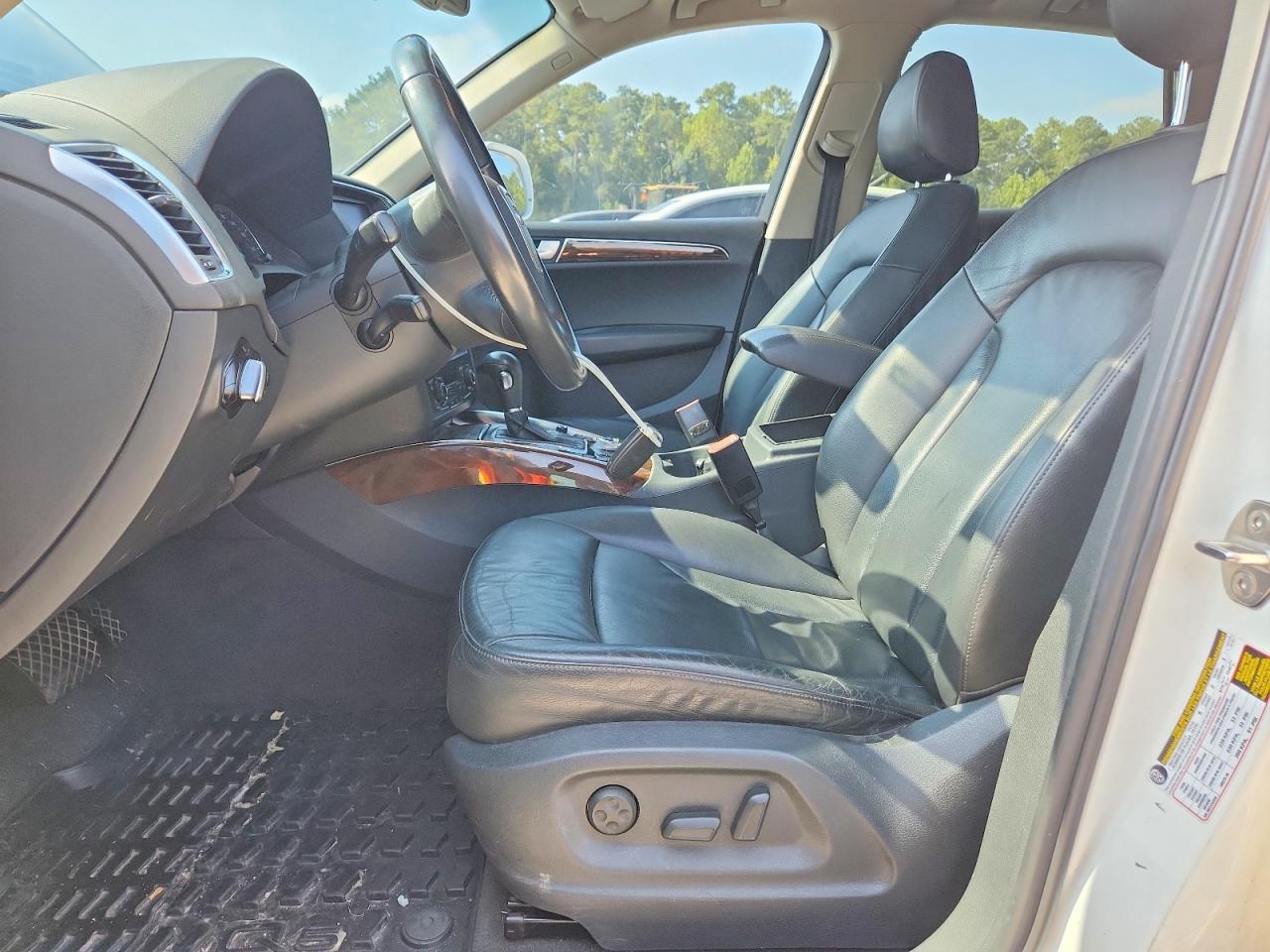 2011 Audi Q5 Premium Plus White vin: WA1DKAFP0BA116991