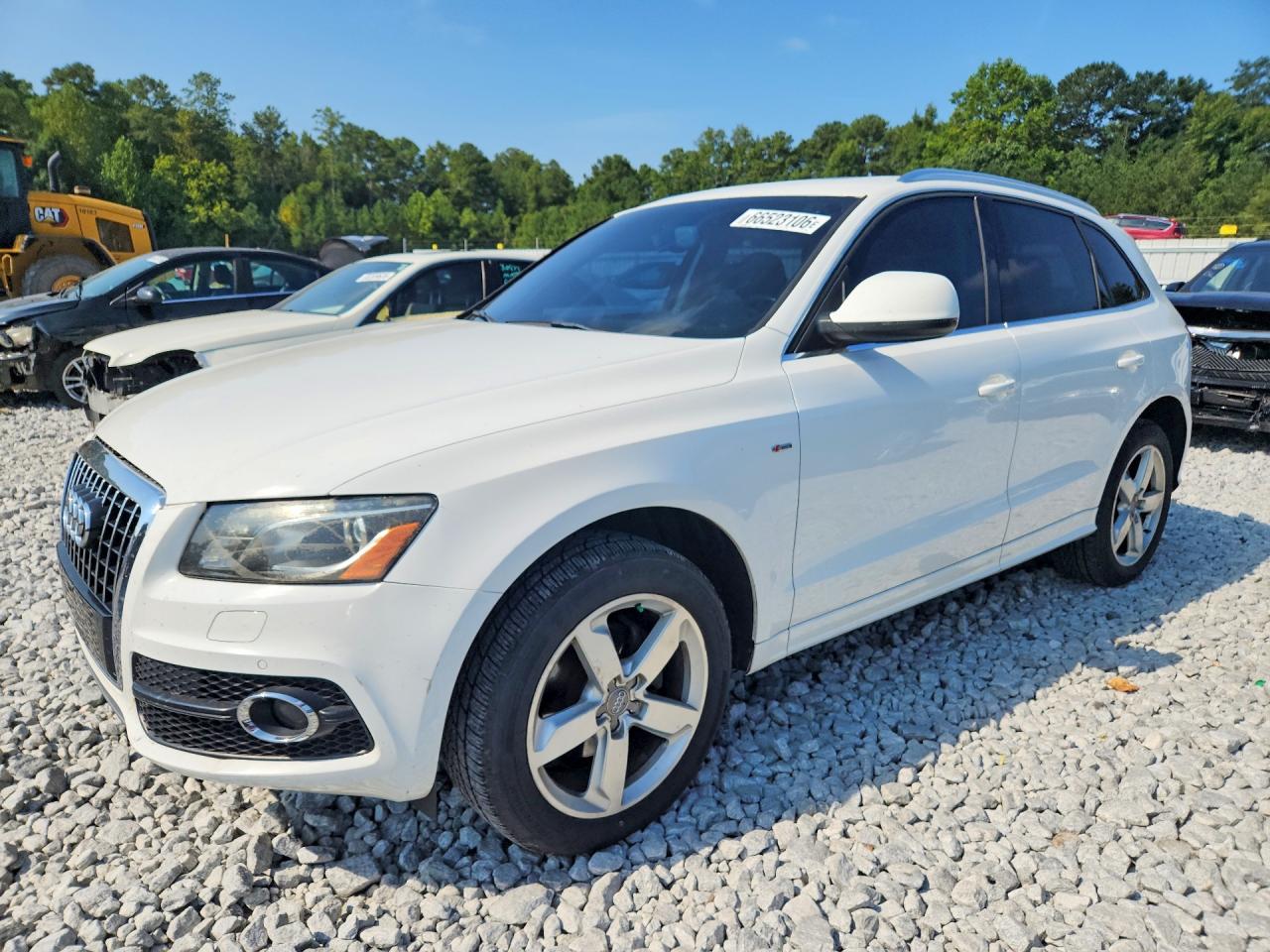 2011 Audi Q5 Premium Plus White vin: WA1DKAFP0BA116991