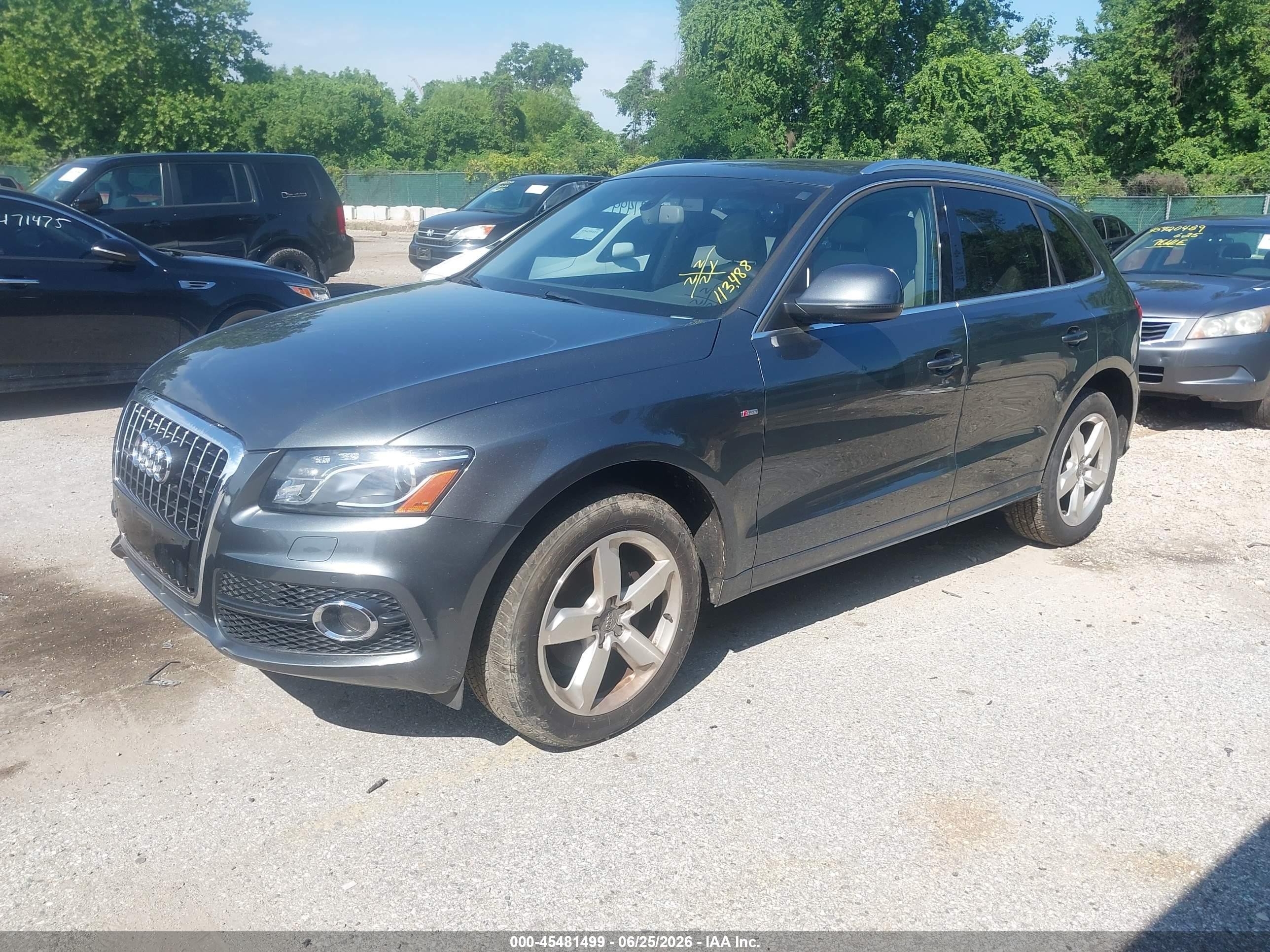2012 Audi Q5 3.2 Premium Plus Gray vin: WA1DKAFP0CA093455