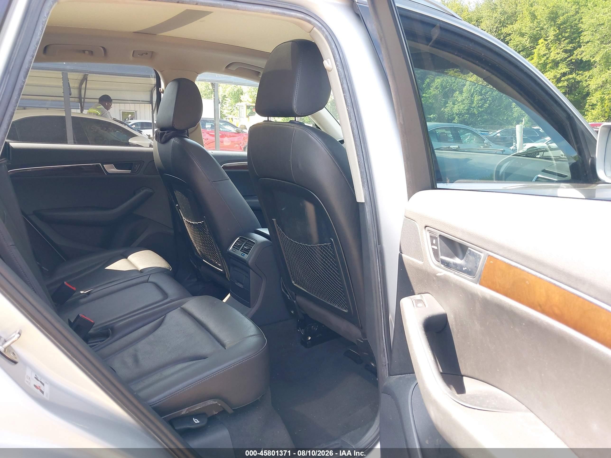 2011 Audi Q5 3.2 Premium Plus Silver vin: WA1DKAFP1BA090367
