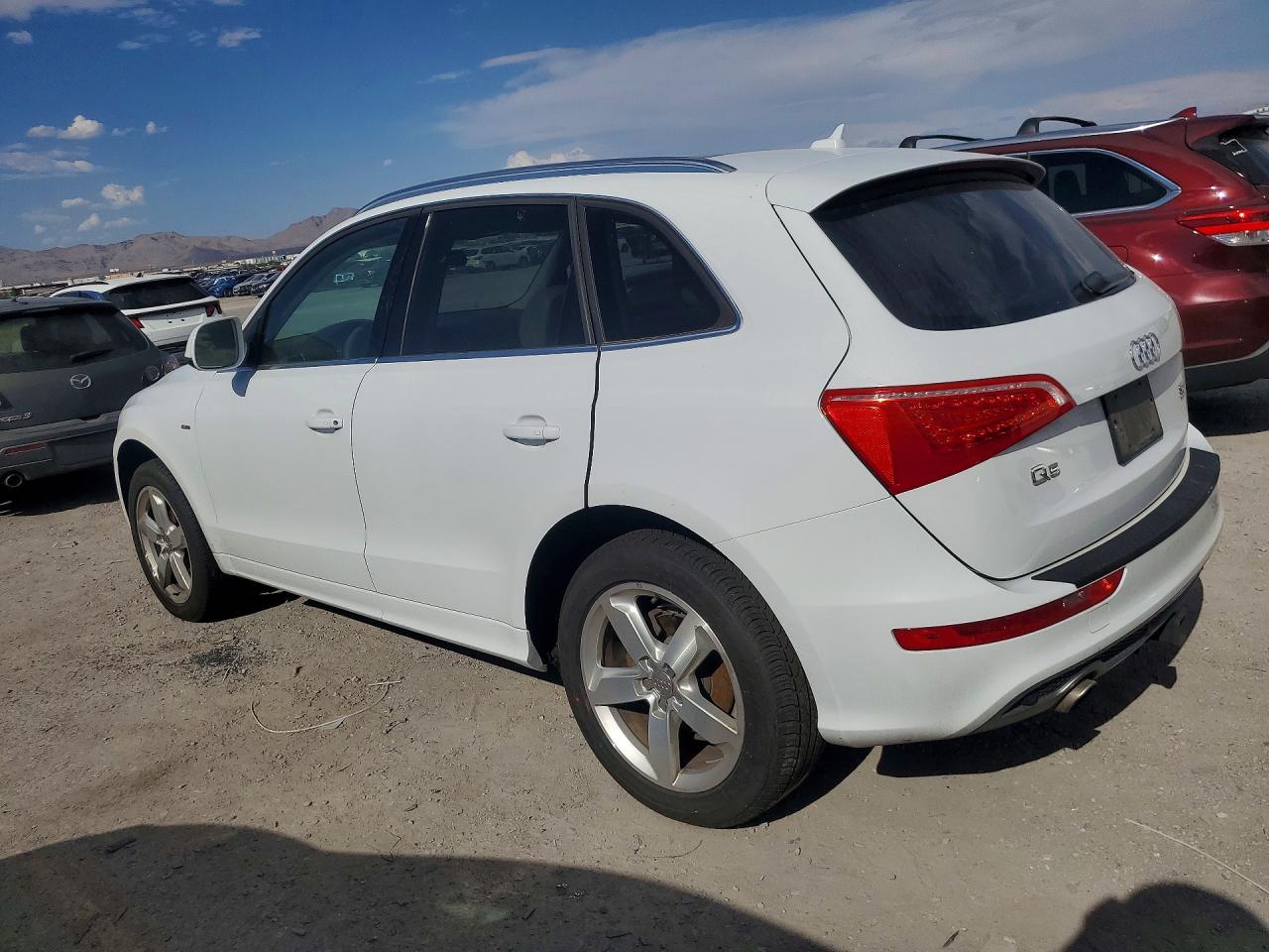 2012 Audi Q5 Premium Plus White vin: WA1DKAFP1CA085090