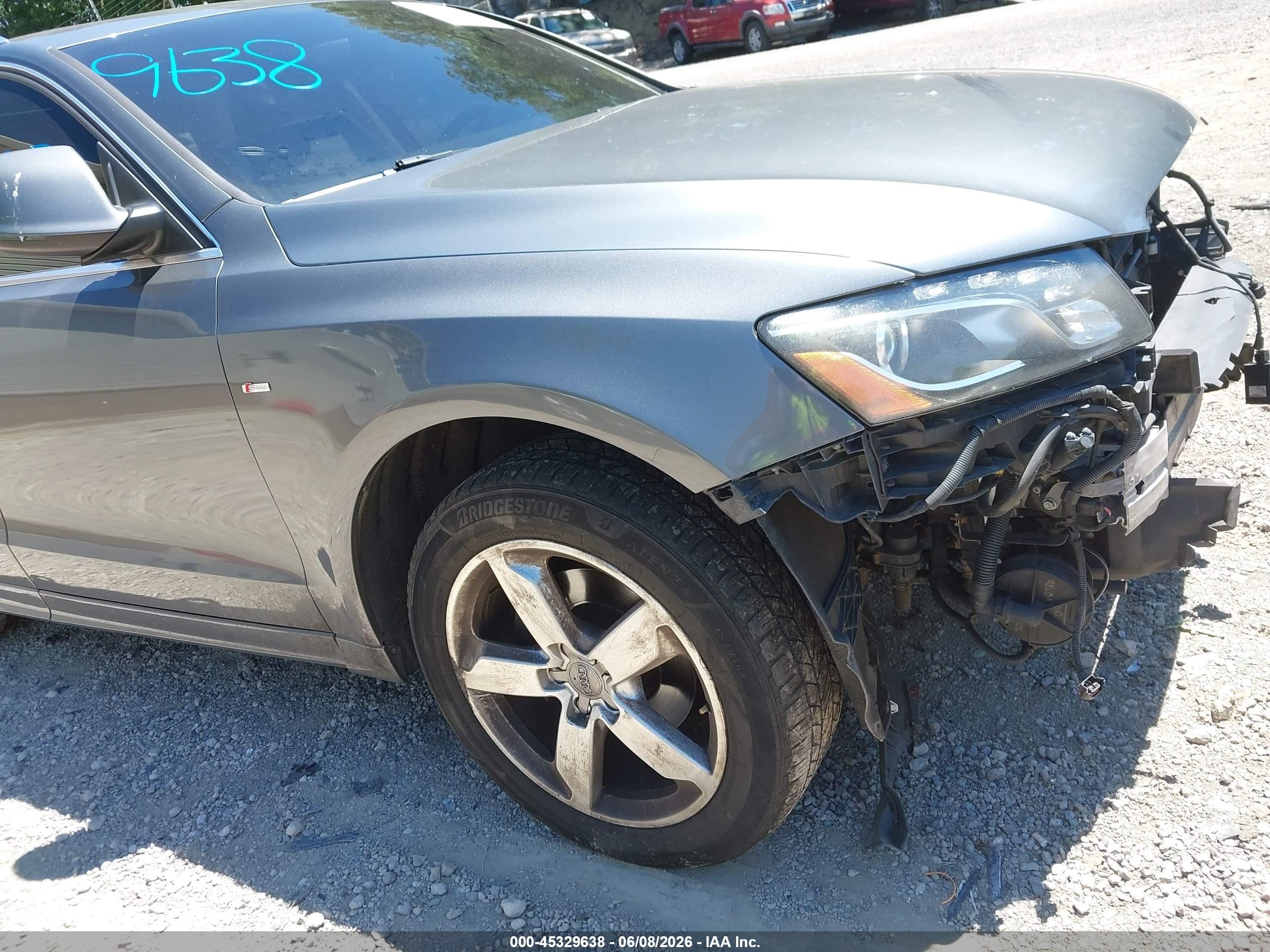 2012 Audi Q5 3.2 Premium Plus Pewter vin: WA1DKAFP1CA139360