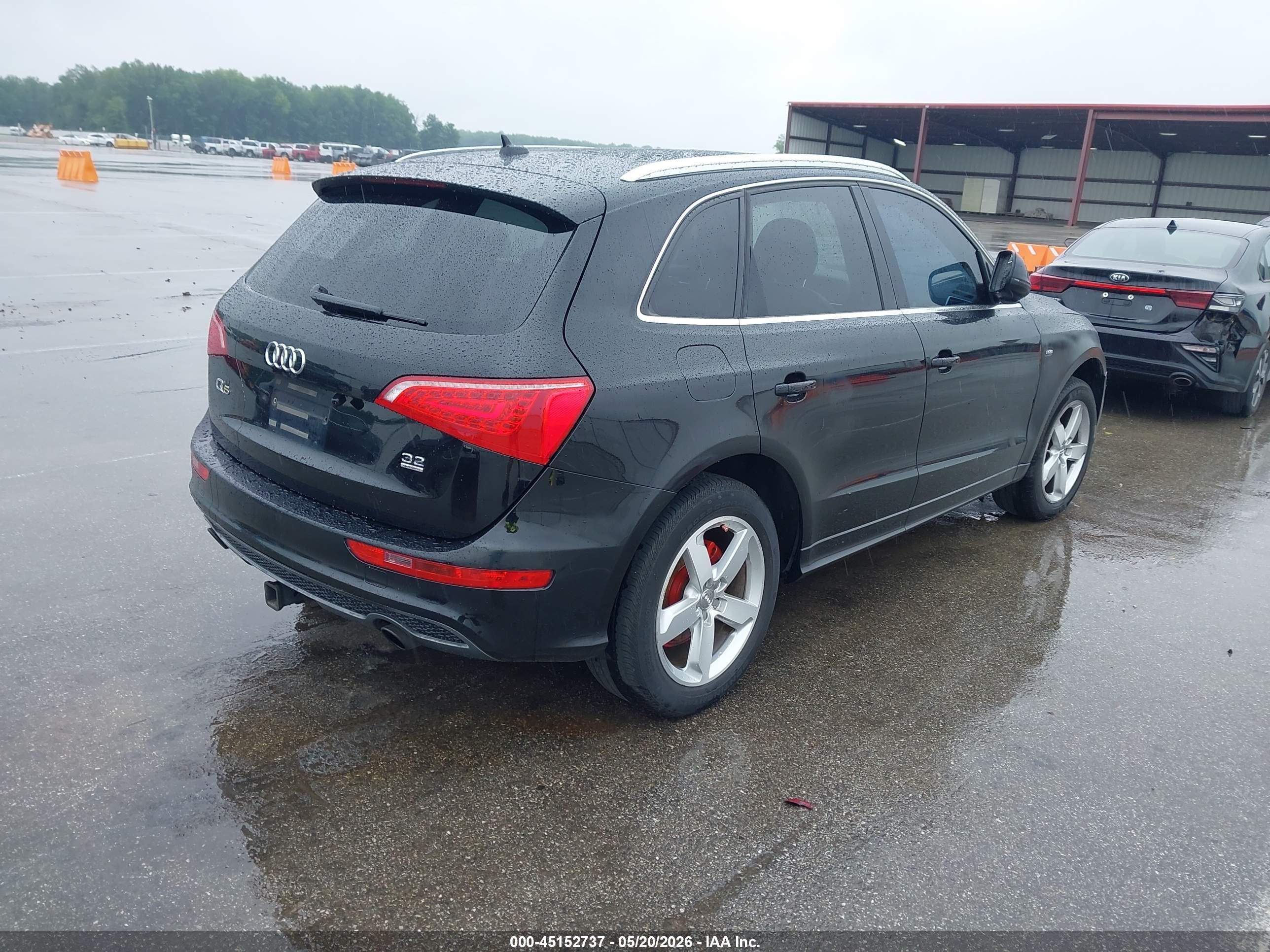 2012 Audi Q5 3.2 Premium Plus Black vin: WA1DKAFP2CA034732