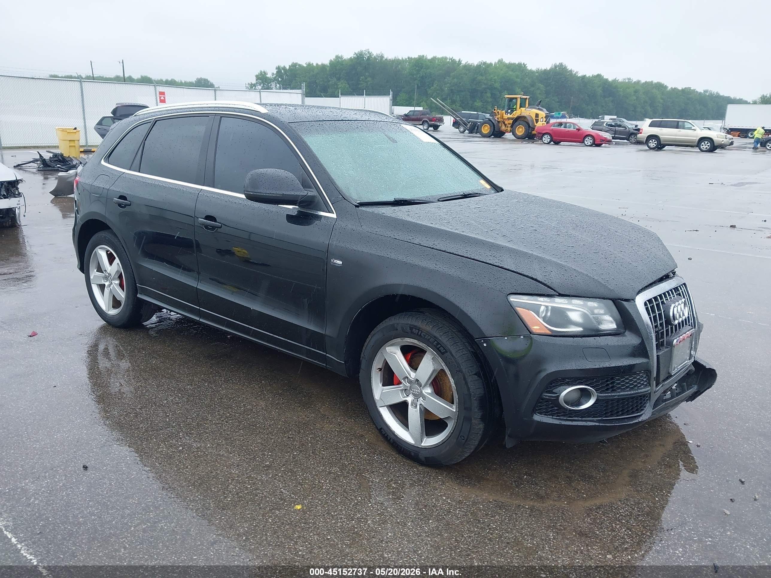2012 Audi Q5 3.2 Premium Plus Black vin: WA1DKAFP2CA034732