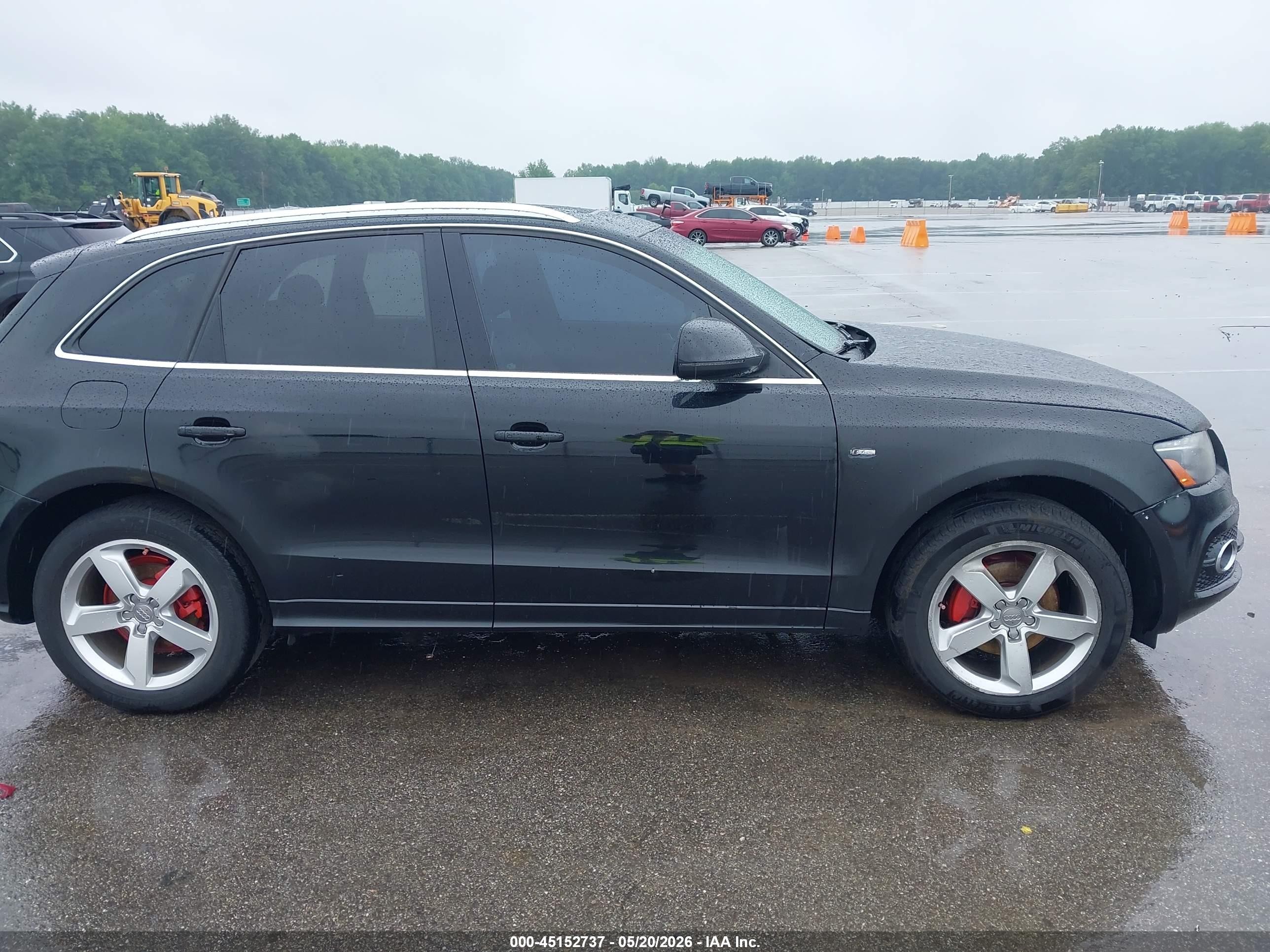 2012 Audi Q5 3.2 Premium Plus Black vin: WA1DKAFP2CA034732