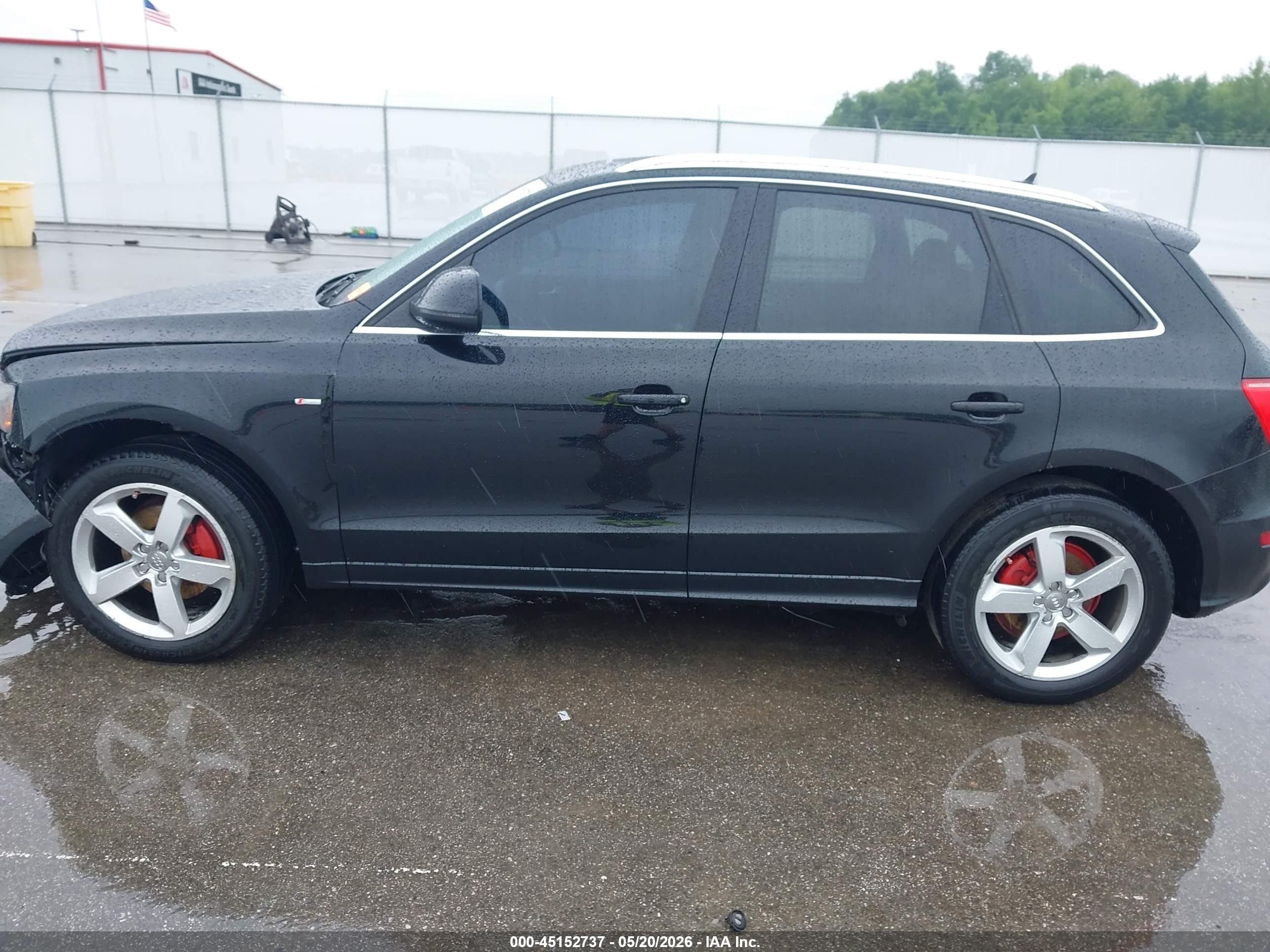 2012 Audi Q5 3.2 Premium Plus Black vin: WA1DKAFP2CA034732