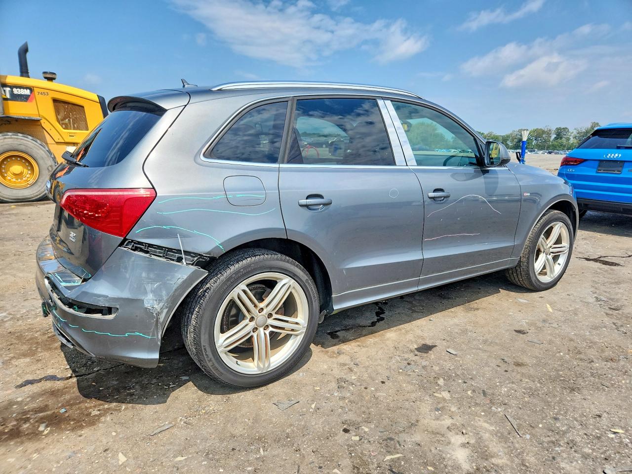 2012 Audi Q5 Premium Plus Gray vin: WA1DKAFP2CA113124