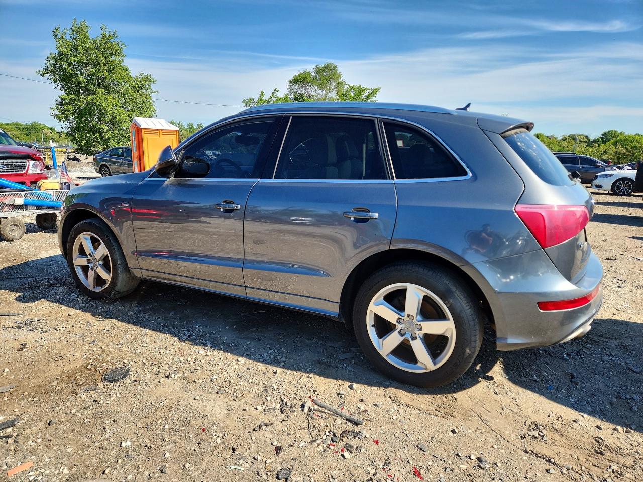 2012 Audi Q5 Premium Plus Серый vin: WA1DKAFP2CA131302