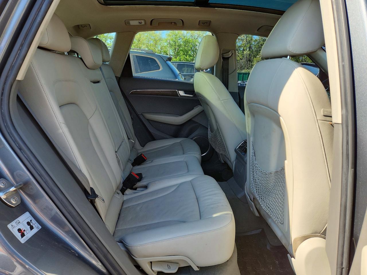 2012 Audi Q5 Premium Plus Серый vin: WA1DKAFP2CA131302