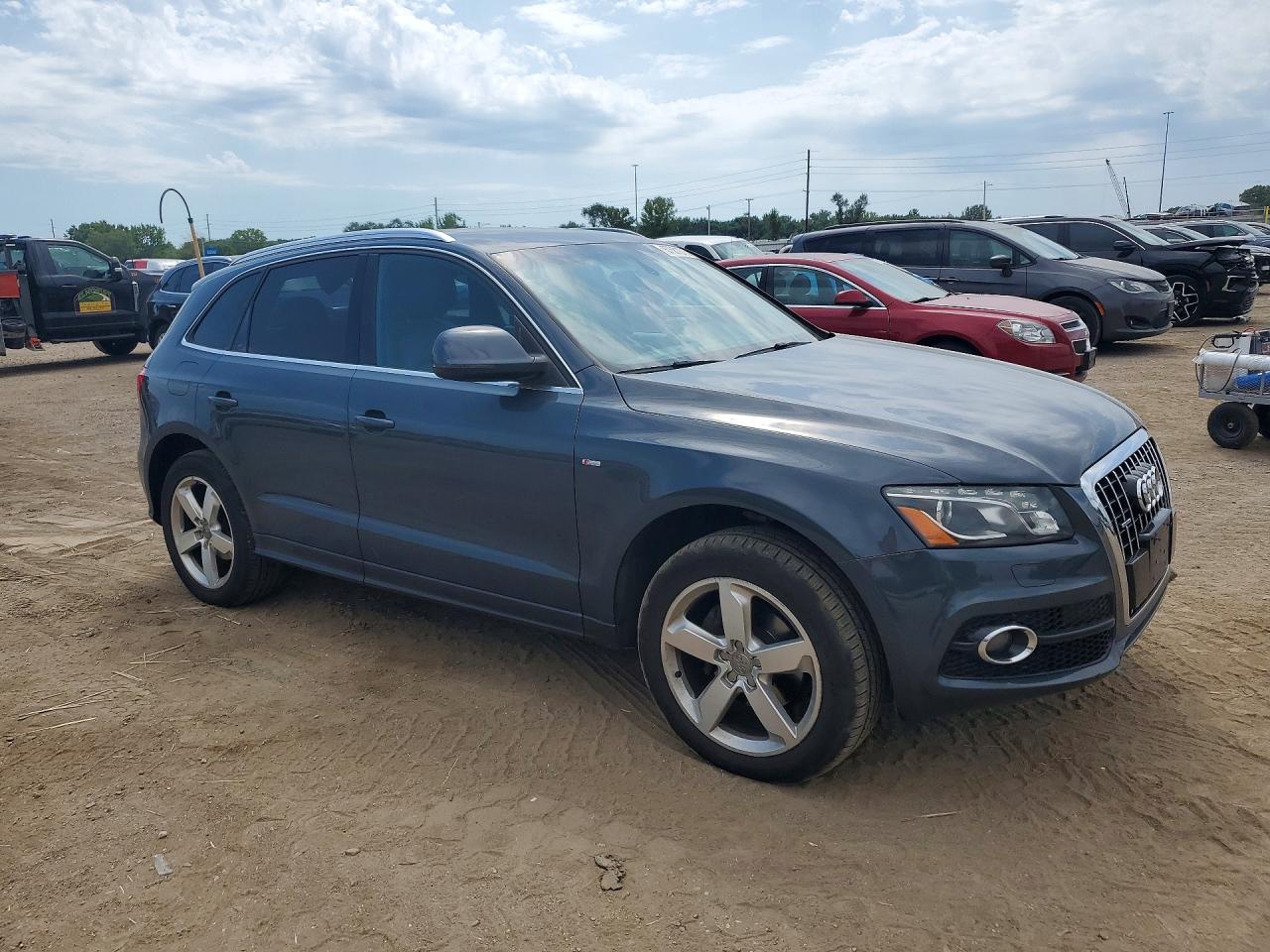2011 Audi Q5 Premium Plus Gray vin: WA1DKAFP3BA026623