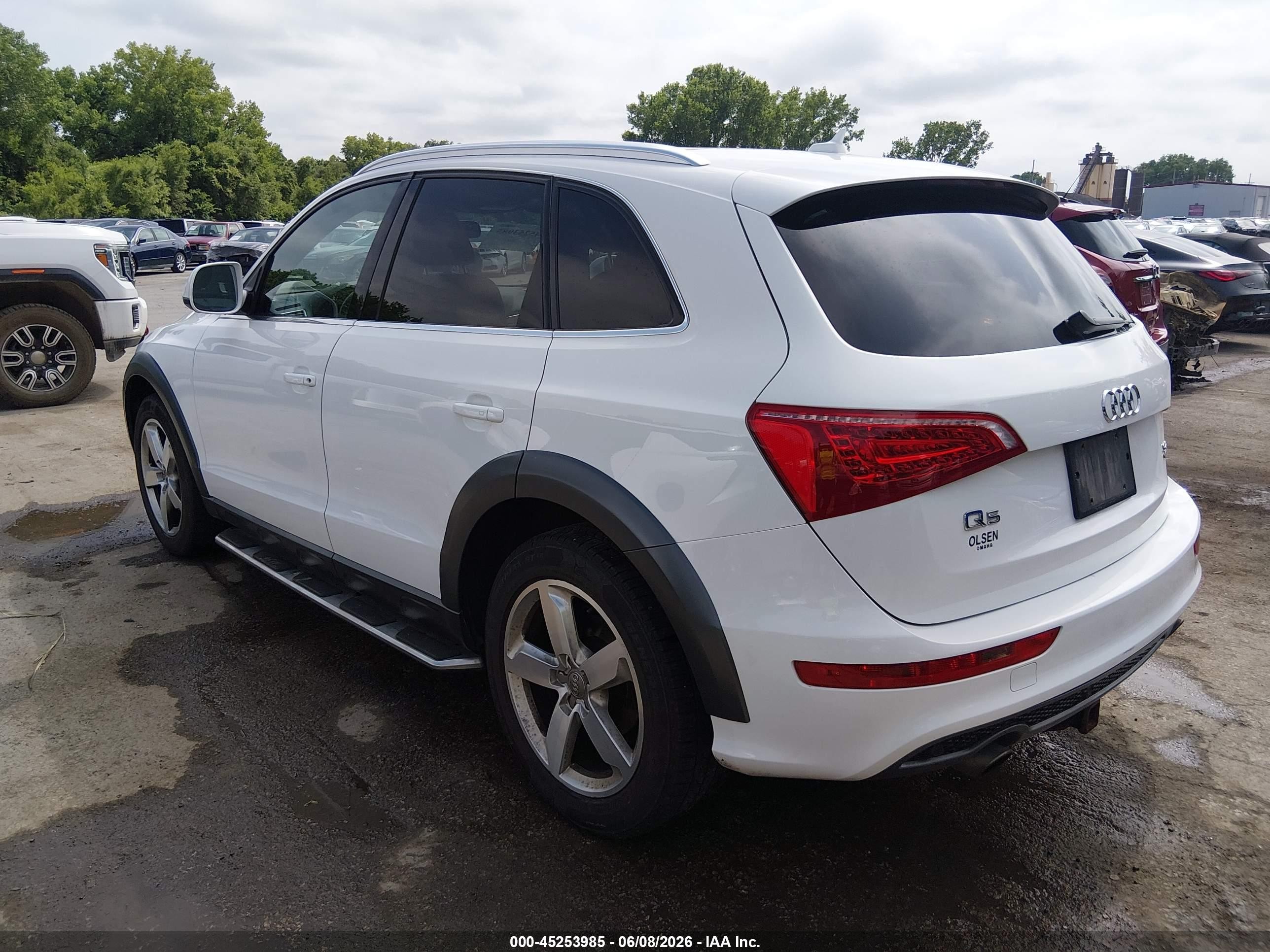 2012 Audi Q5 3.2 Premium Plus White vin: WA1DKAFP5CA060838