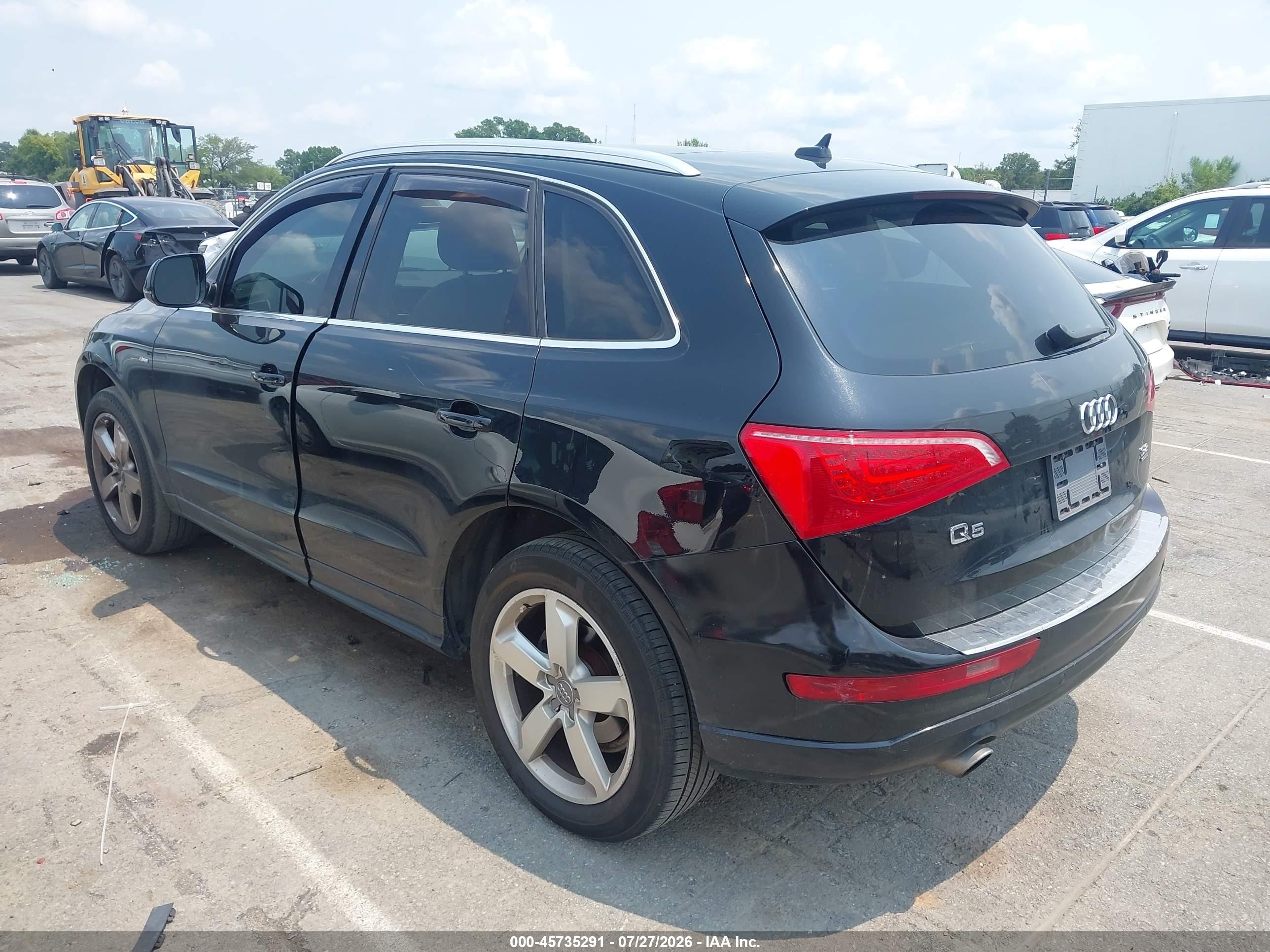 2012 Audi Q5 3.2 Premium Plus Black vin: WA1DKAFP5CA111657