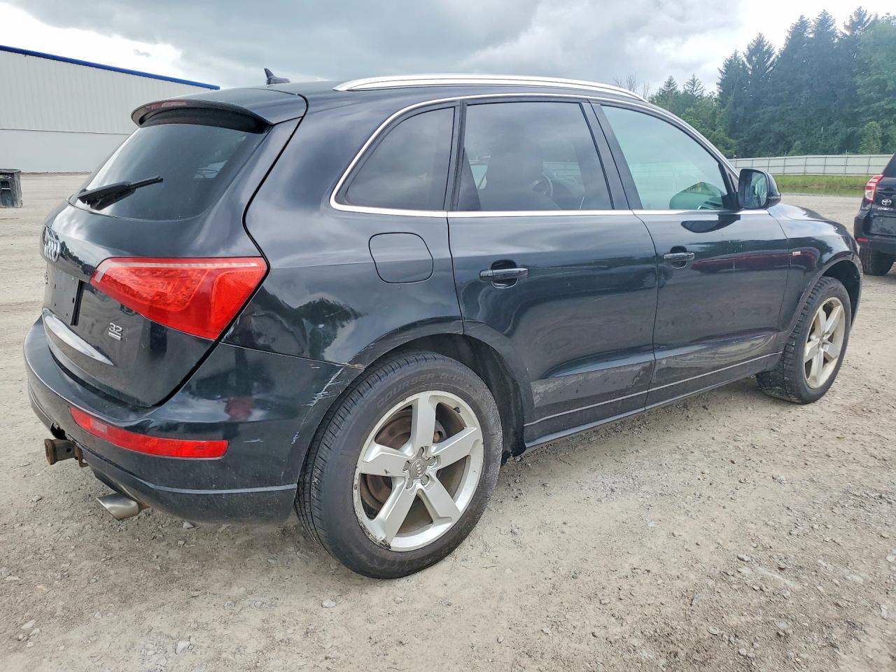 2011 Audi Q5 Premium Plus Black vin: WA1DKAFP6BA011632