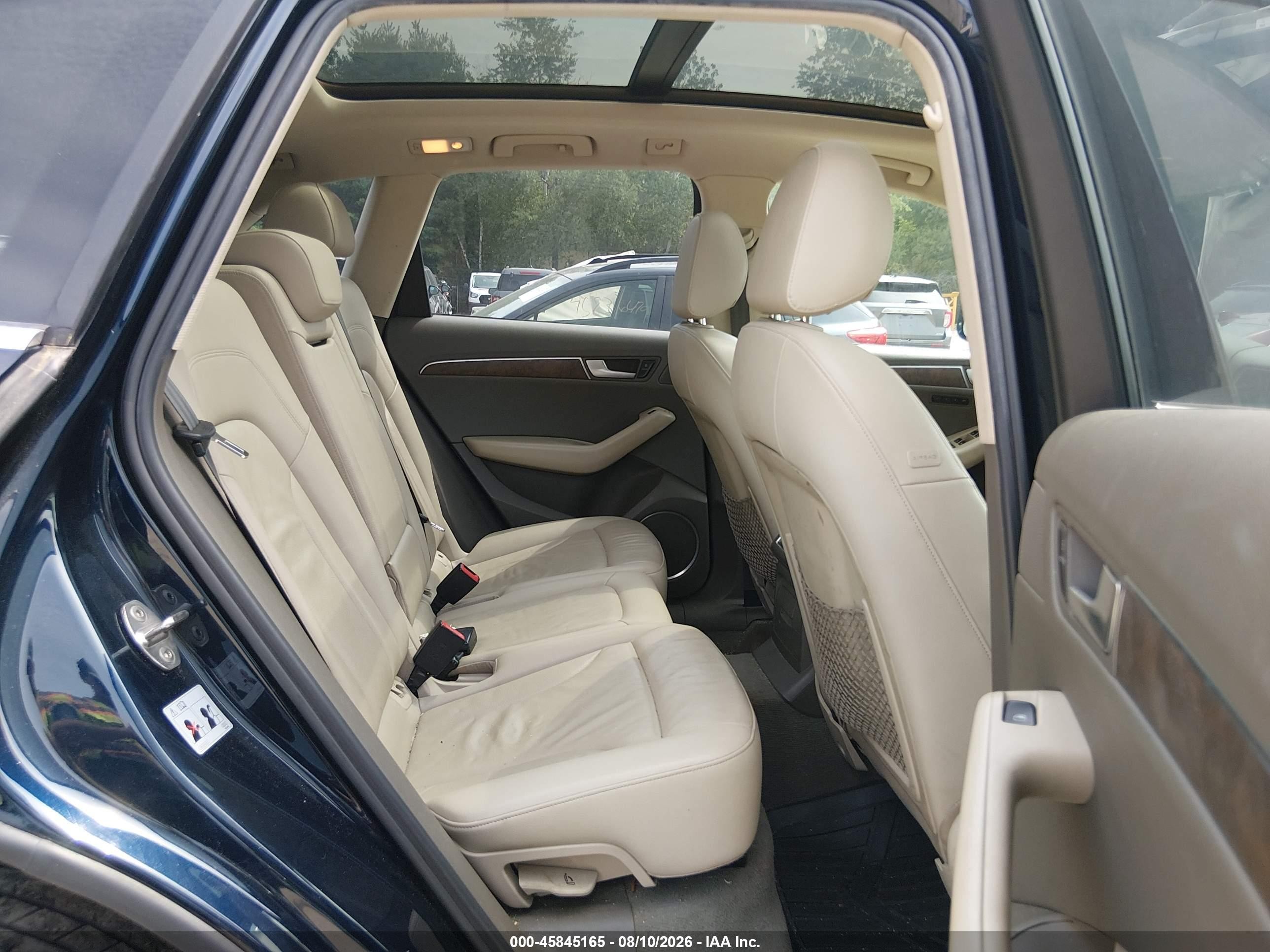 2011 Audi Q5 3.2 Premium Plus Blue vin: WA1DKAFP6BA017463