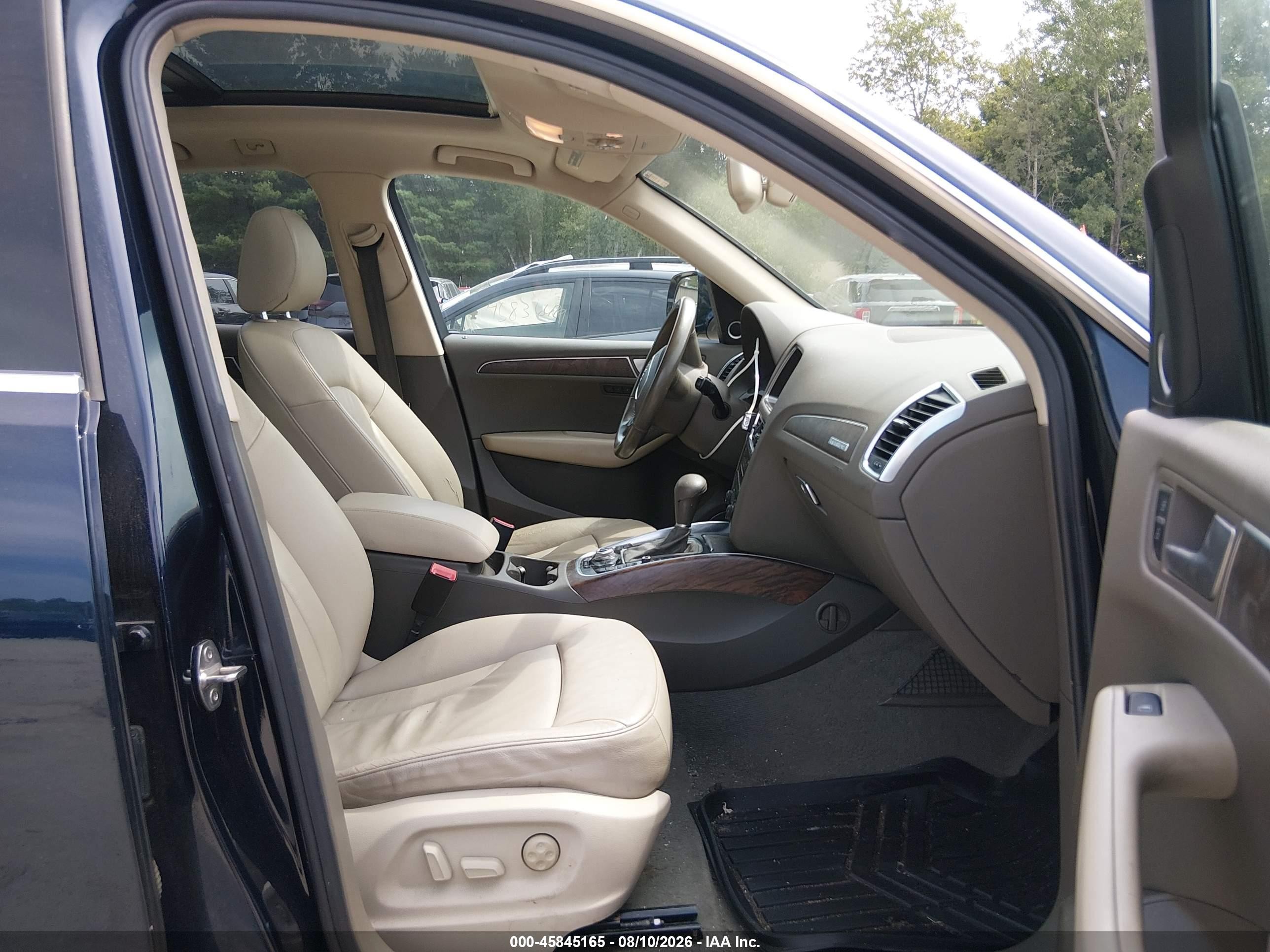 2011 Audi Q5 3.2 Premium Plus Blue vin: WA1DKAFP6BA017463
