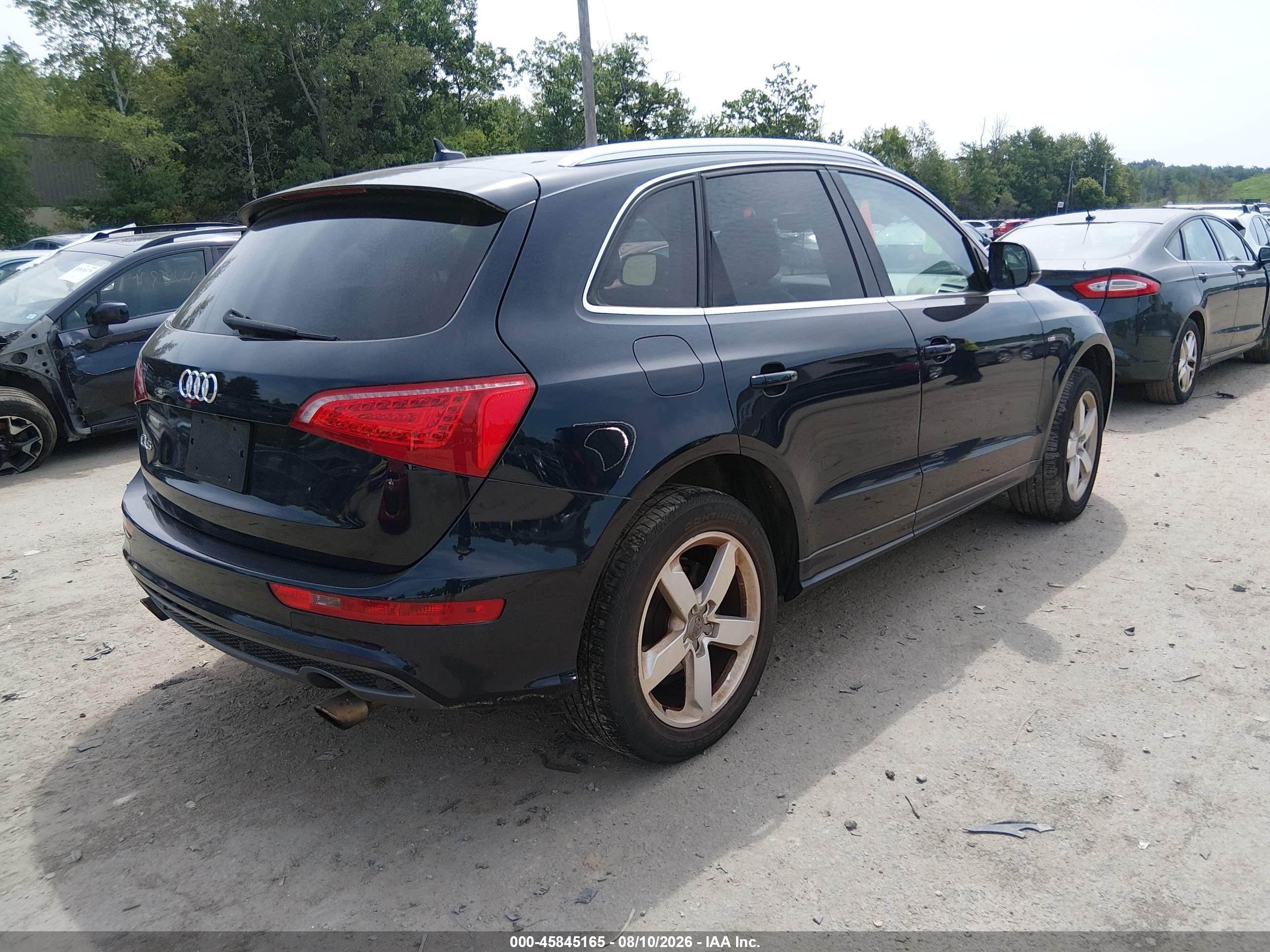 2011 Audi Q5 3.2 Premium Plus Blue vin: WA1DKAFP6BA017463