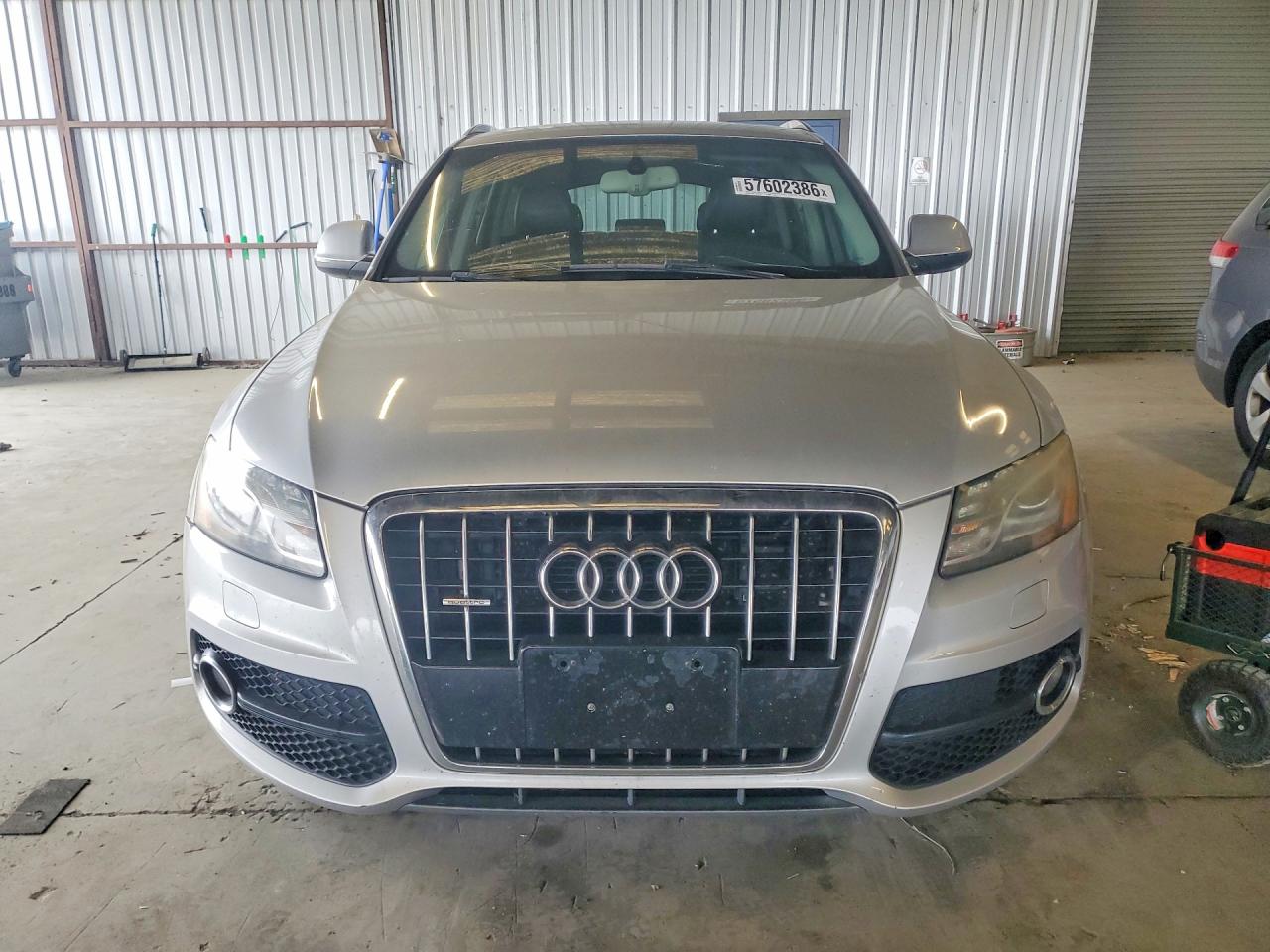 2011 Audi Q5 Premium Plus Gray vin: WA1DKAFP6BA037955