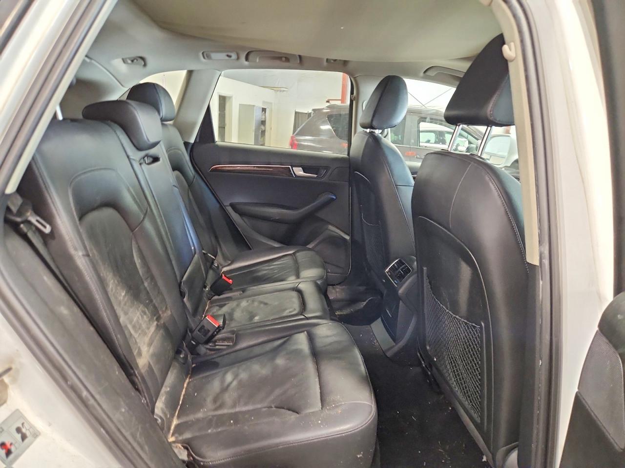 2012 Audi Q5 Premium Plus White vin: WA1DKAFP6CA023460