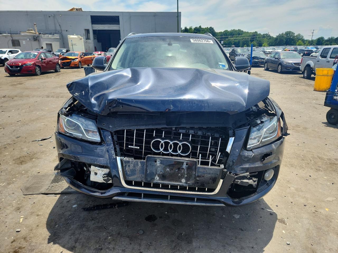 2012 Audi Q5 Premium Plus Синий vin: WA1DKAFP6CA032000