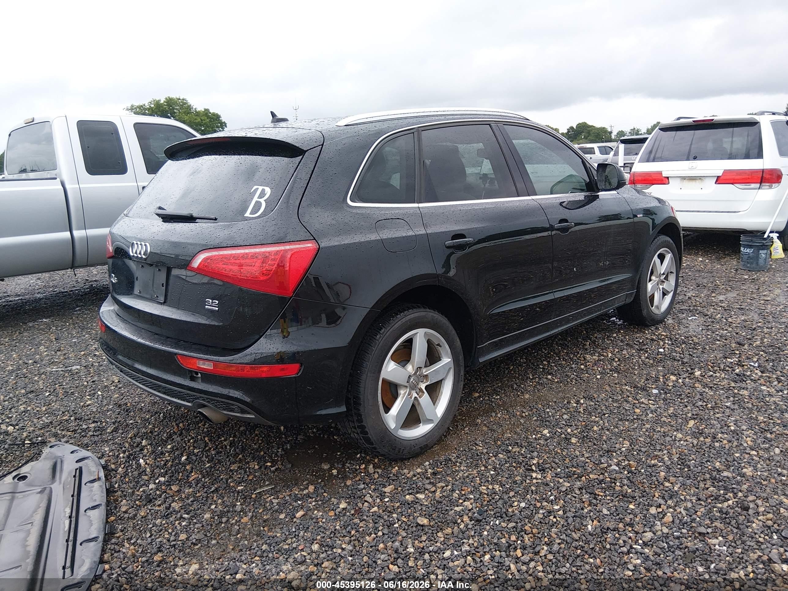2012 Audi Q5 3.2 Premium Plus Black vin: WA1DKAFP6CA136678