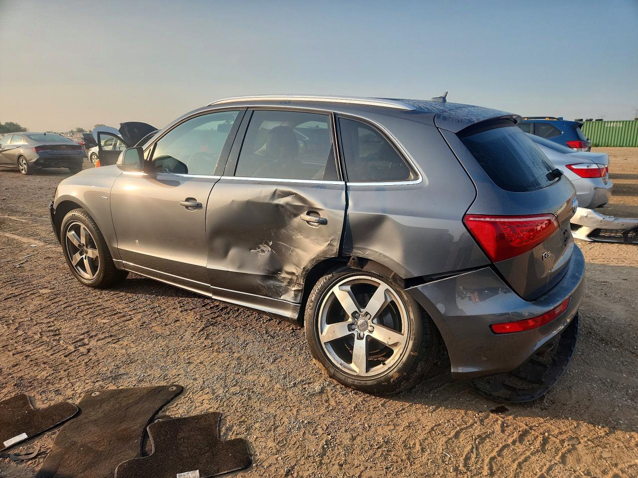 2012 Audi Q5 Premium Plus Silver vin: WA1DKAFP7CA049582