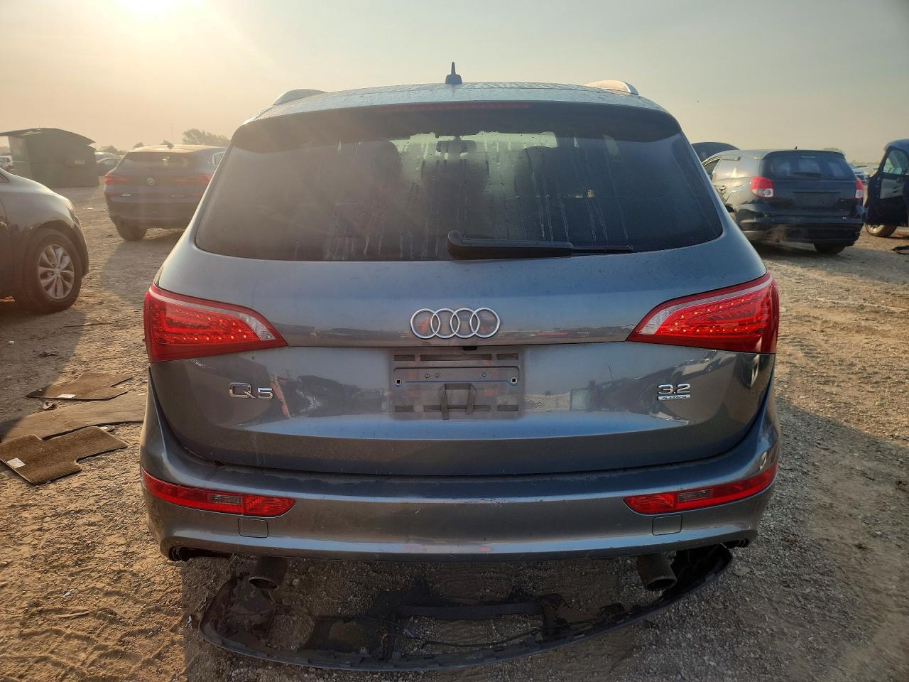 2012 Audi Q5 Premium Plus Silver vin: WA1DKAFP7CA049582
