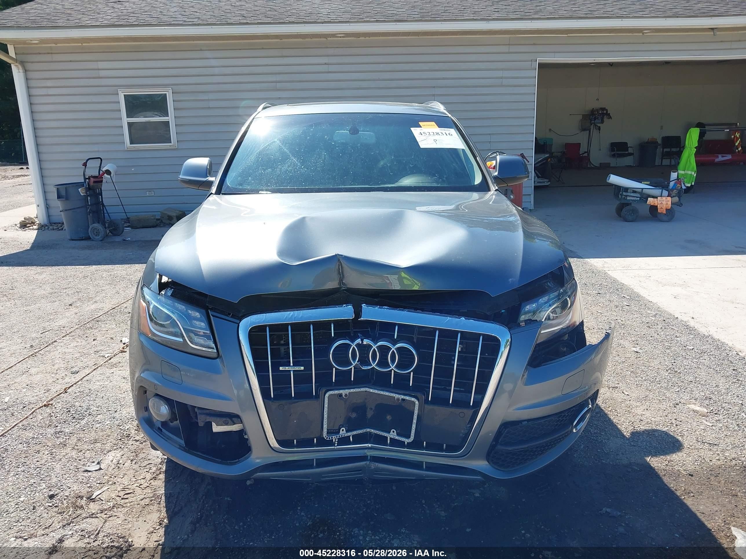 2012 Audi Q5 3.2 Premium Plus Gray vin: WA1DKAFP7CA086616