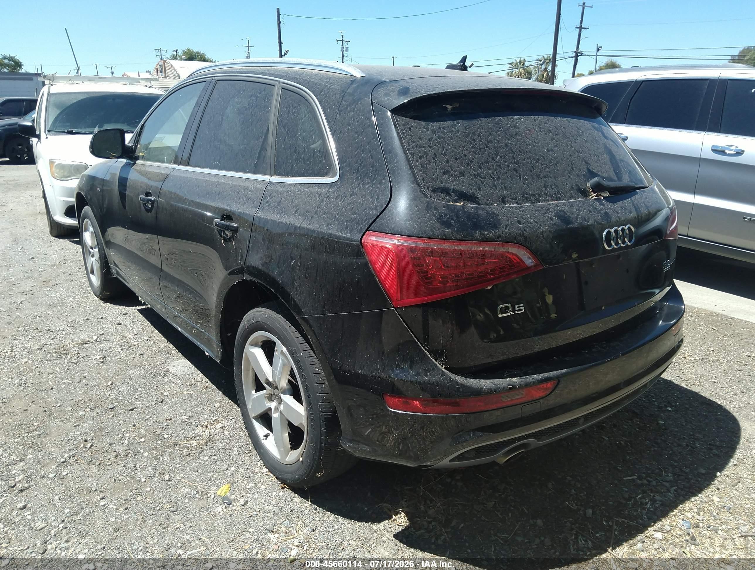 2012 Audi Q5 3.2 Premium Plus Black vin: WA1DKAFP7CA132929