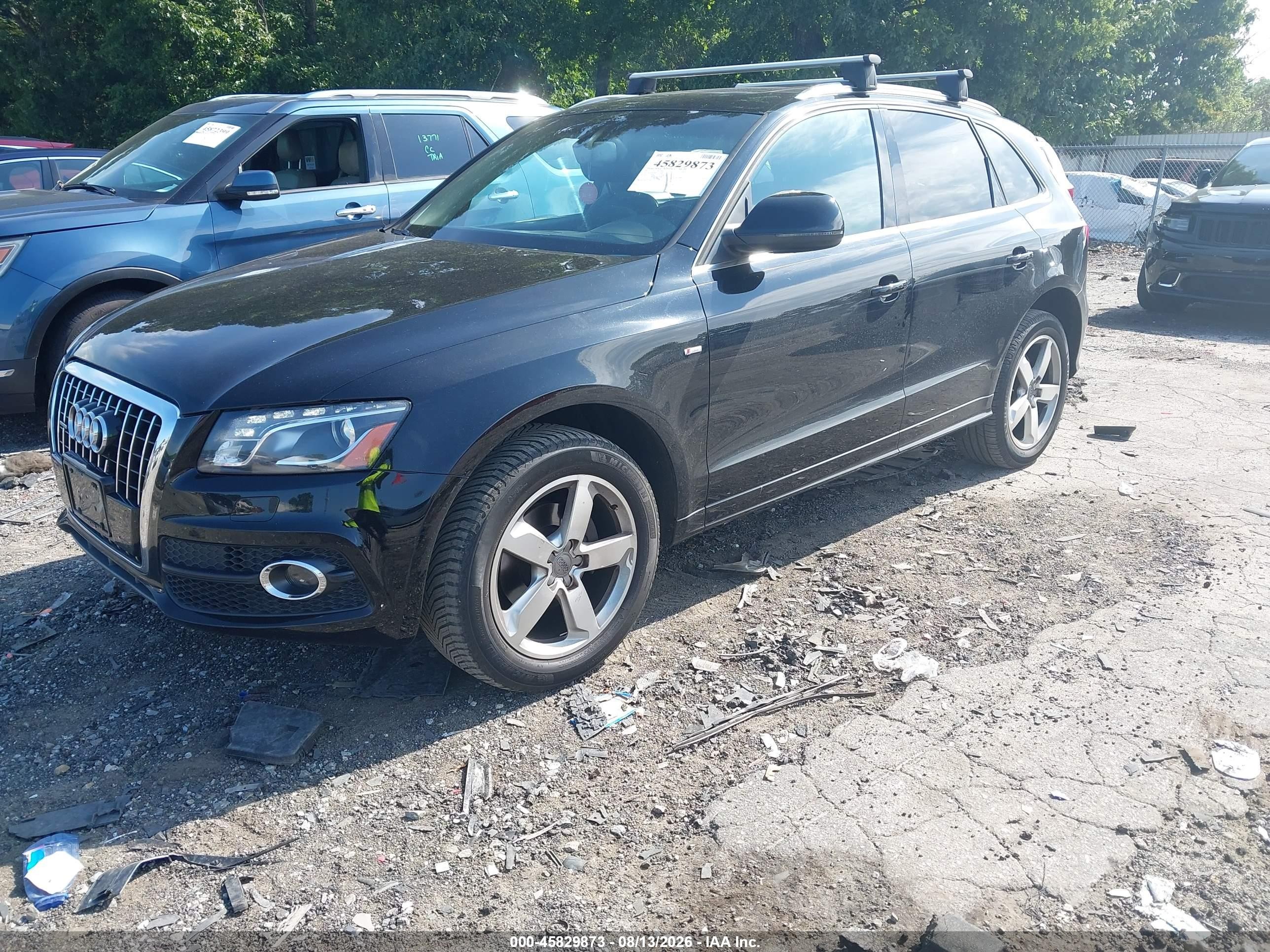 2011 Audi Q5 3.2 Premium Plus Черный vin: WA1DKAFP8BA035317