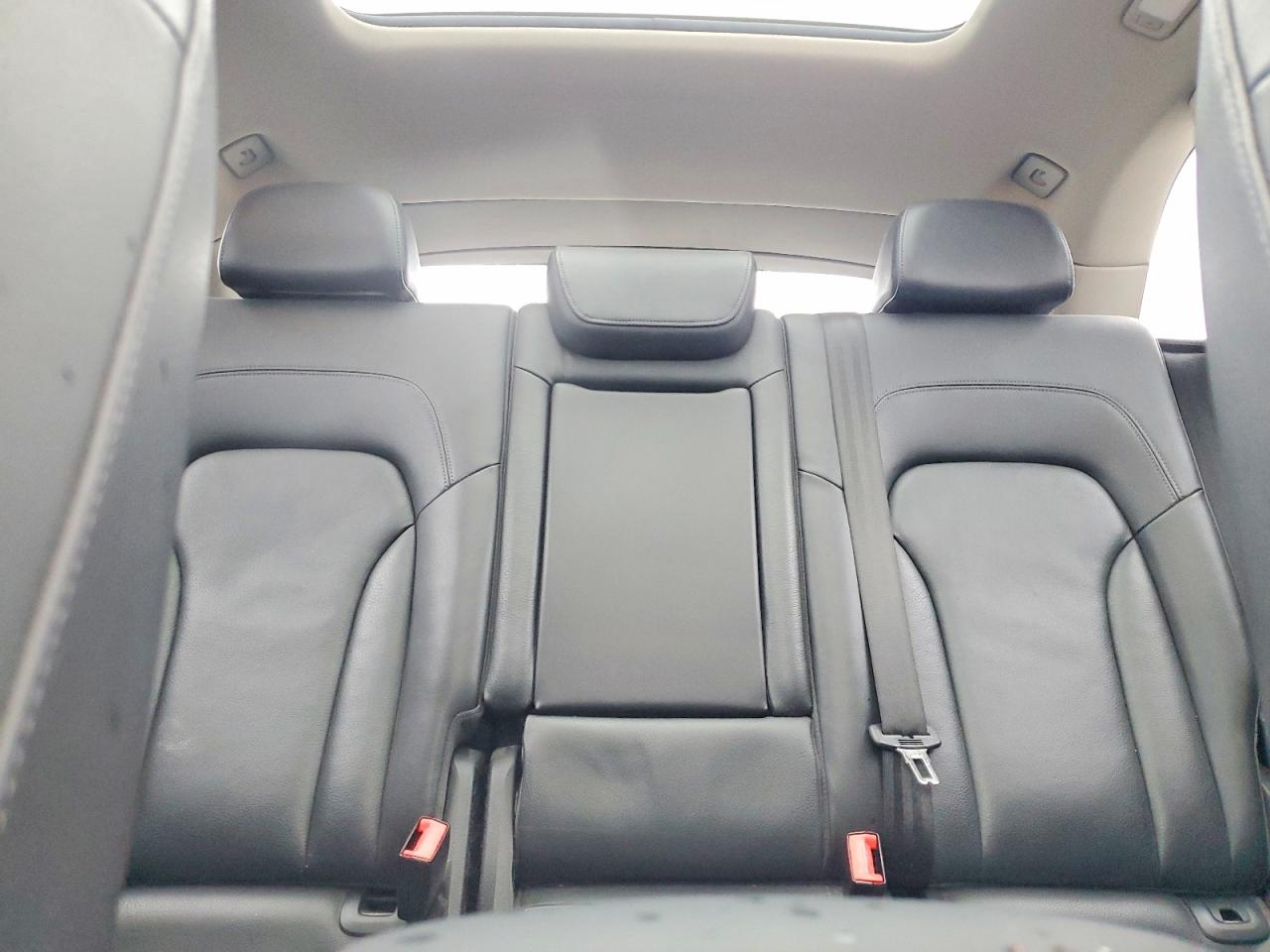 2011 Audi Q5 Premium Plus Gray vin: WA1DKAFP8BA080144