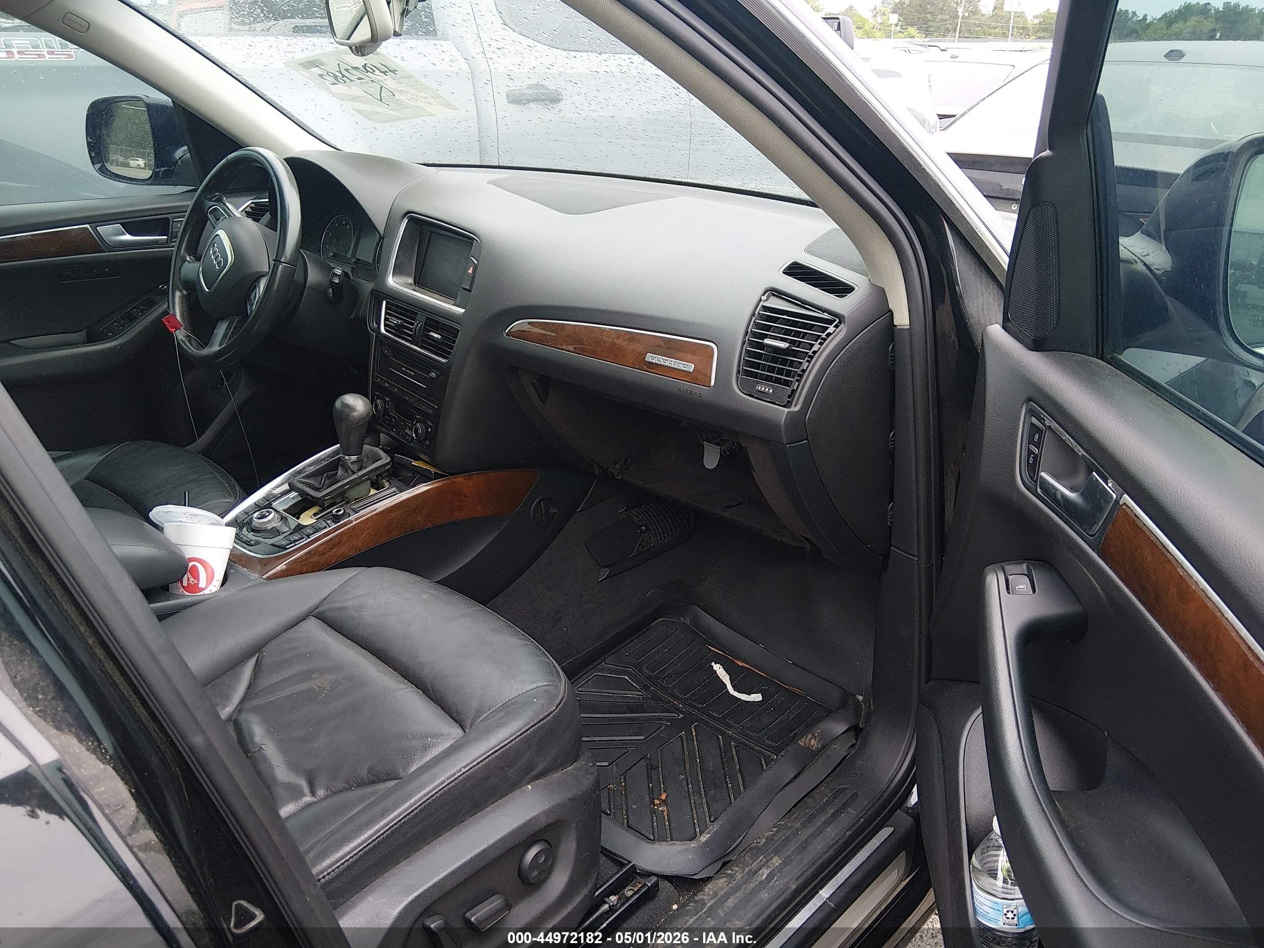 2011 Audi Q5 3.2 Premium Plus Black vin: WA1DKAFP8BA091614
