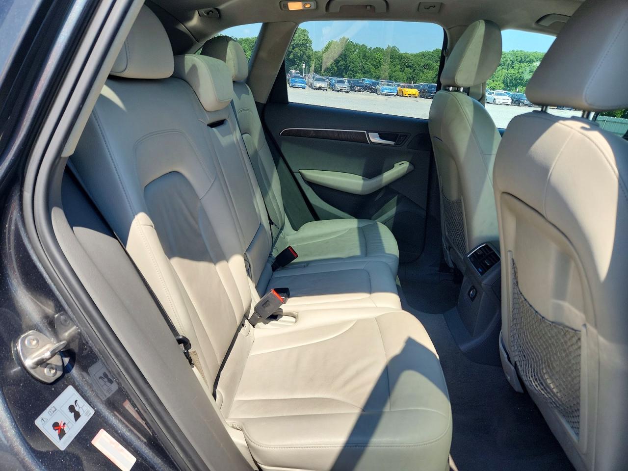 2012 Audi Q5 Premium Plus Серый vin: WA1DKAFP8CA035156