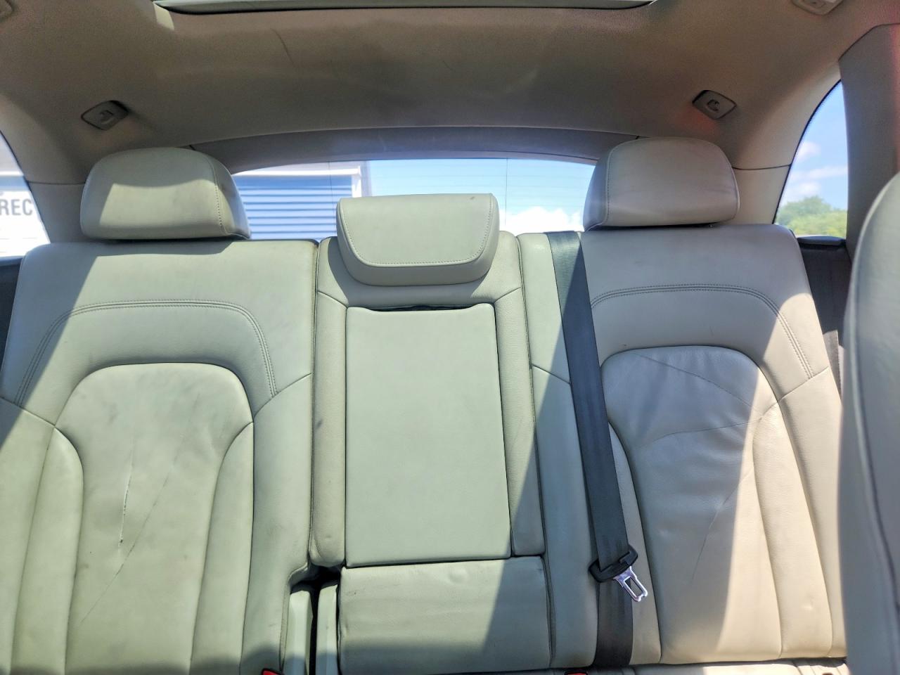 2012 Audi Q5 Premium Plus Gray vin: WA1DKAFP8CA091775