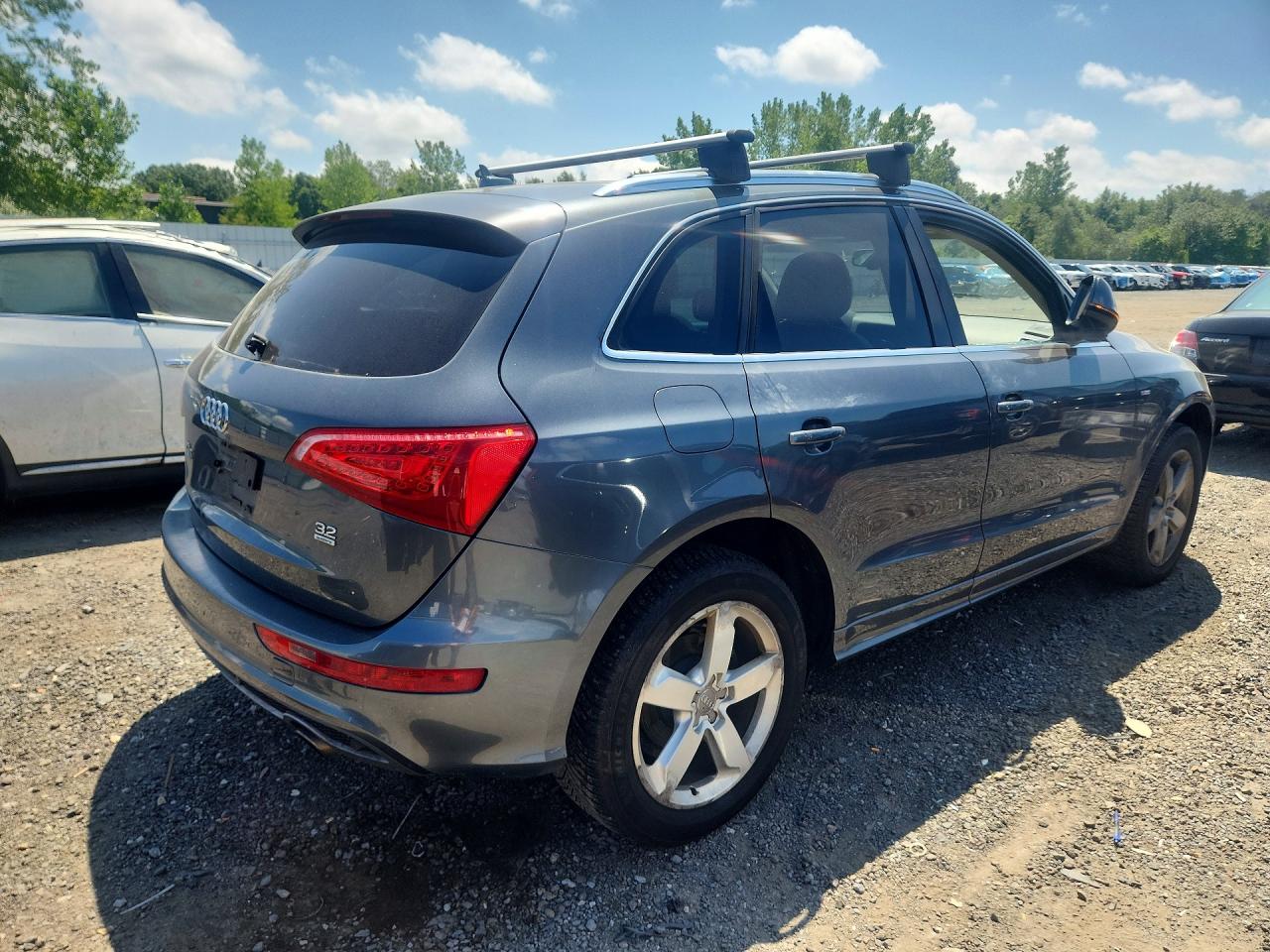 2012 Audi Q5 Premium Plus Gray vin: WA1DKAFP8CA091775