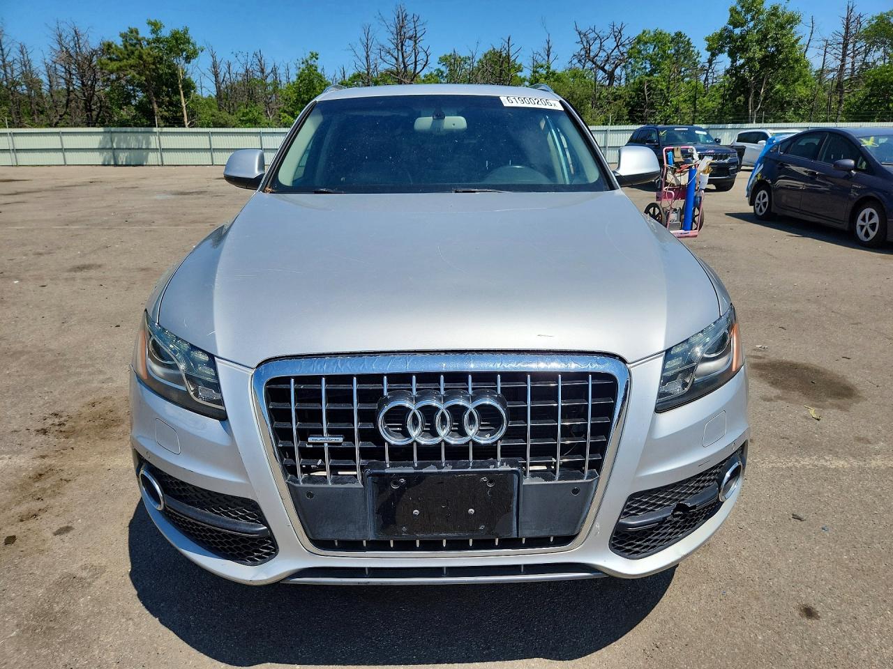 2012 Audi Q5 Premium Plus Silver vin: WA1DKAFP9CA114934