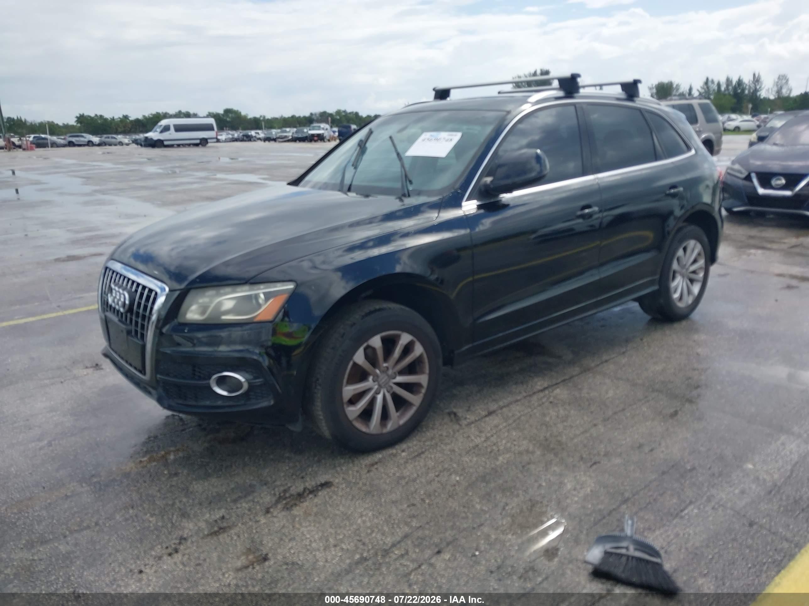 2012 Audi Q5 3.2 Premium Plus Black vin: WA1DKAFP9CA128316