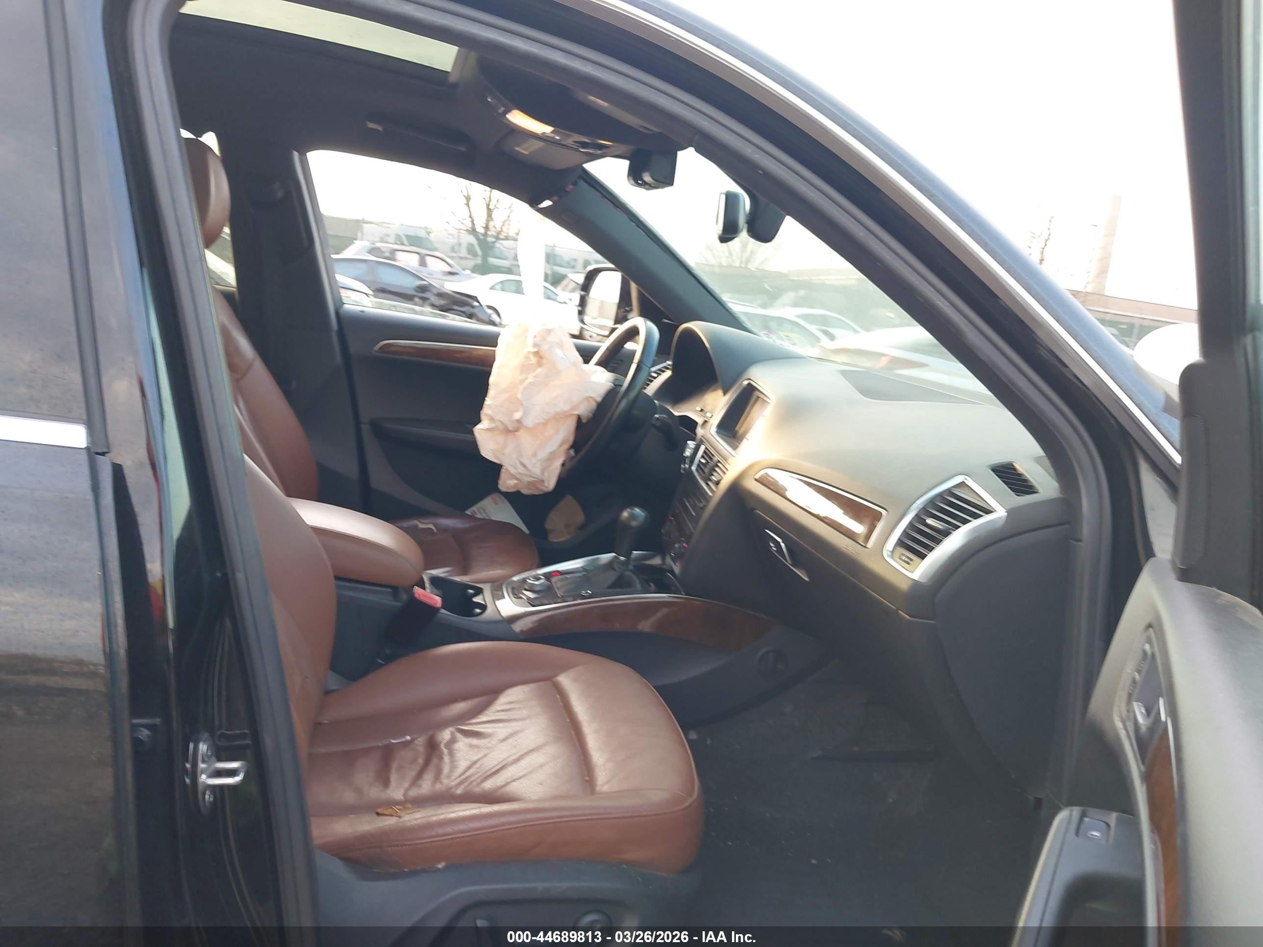 2011 Audi Q5 3.2 Premium Plus Black vin: WA1DKAFPXBA110826