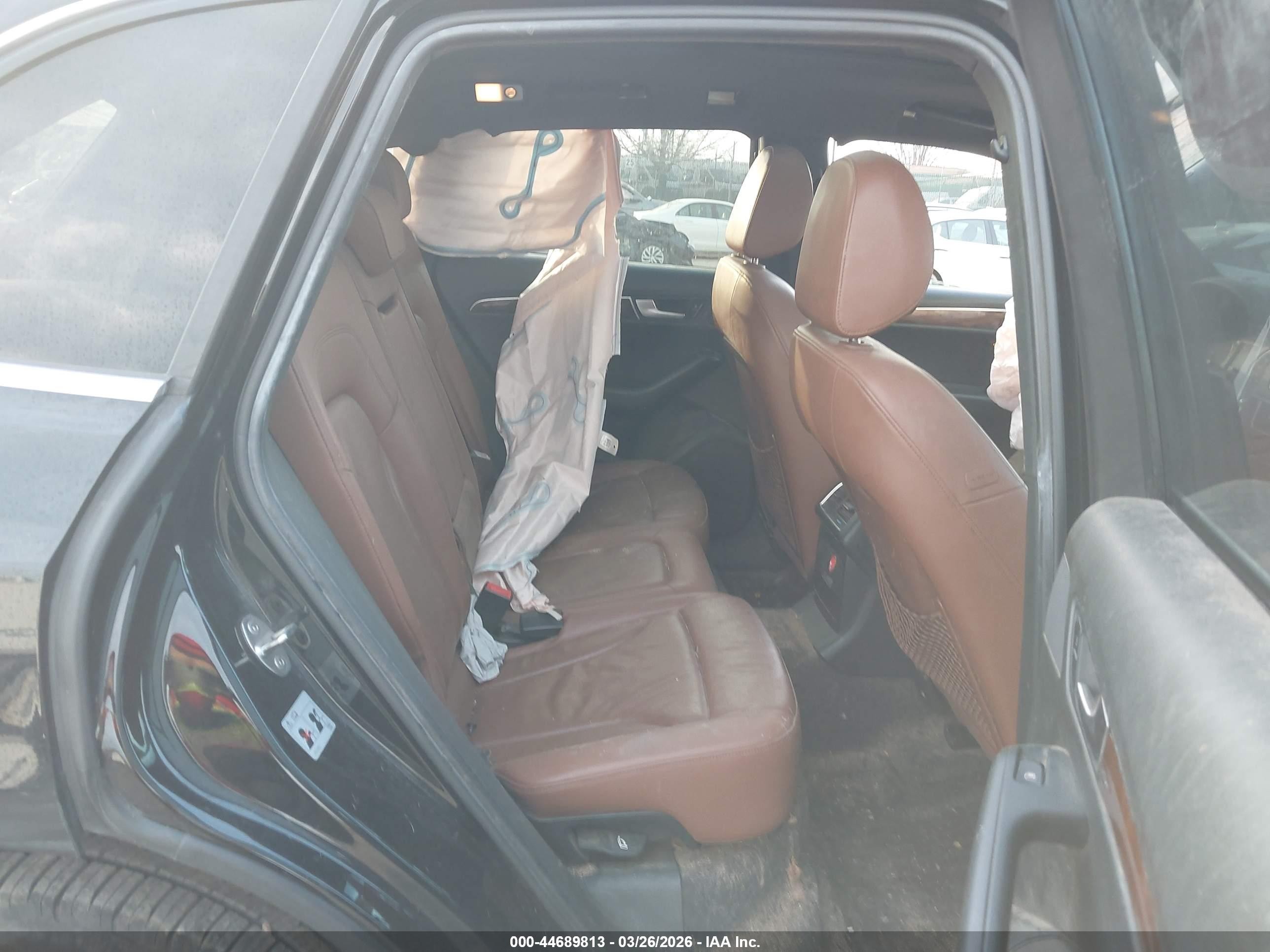 2011 Audi Q5 3.2 Premium Plus Black vin: WA1DKAFPXBA110826