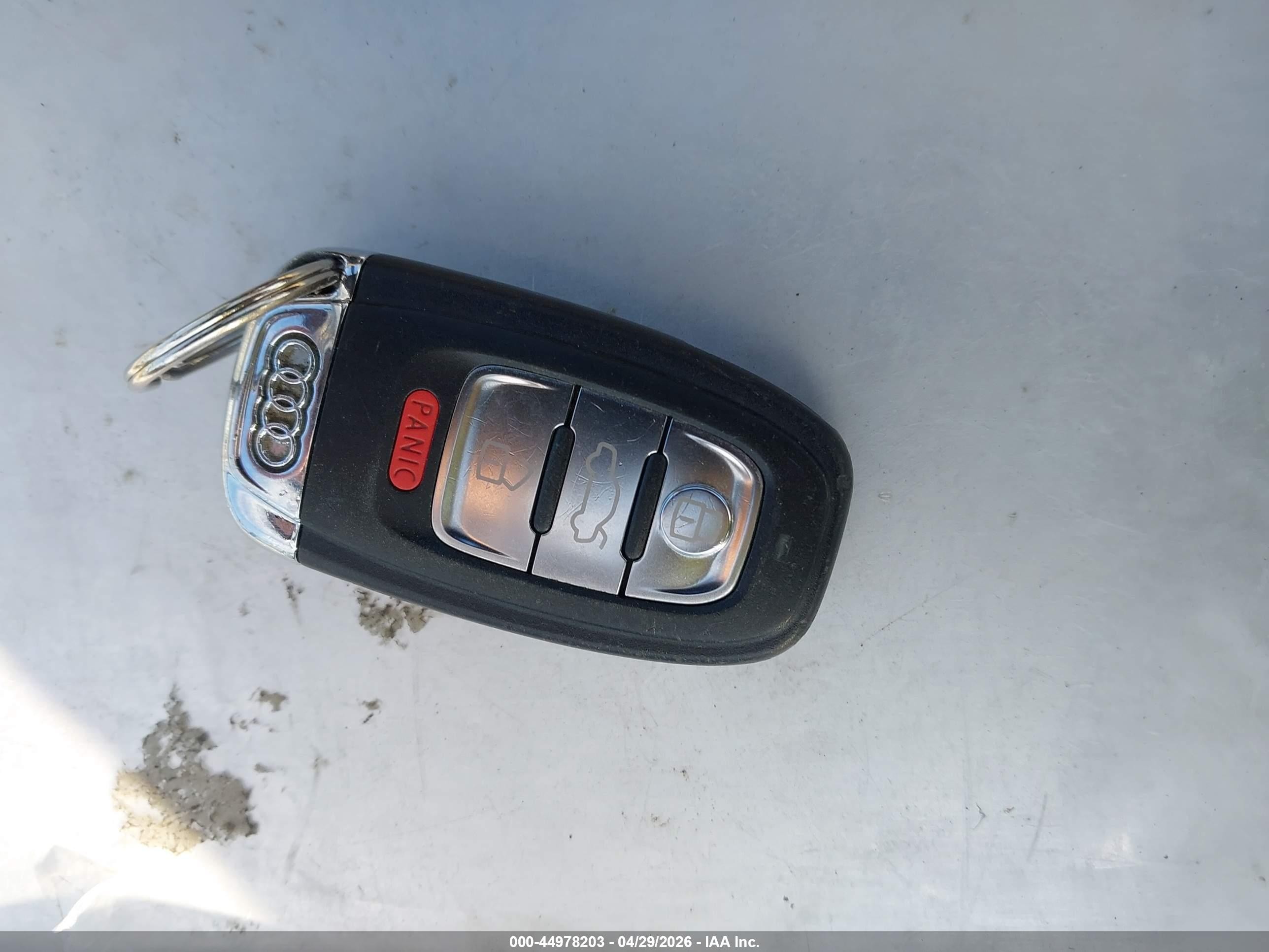 2012 Audi Q5 3.2 Premium Plus Белый vin: WA1DKAFPXCA098419
