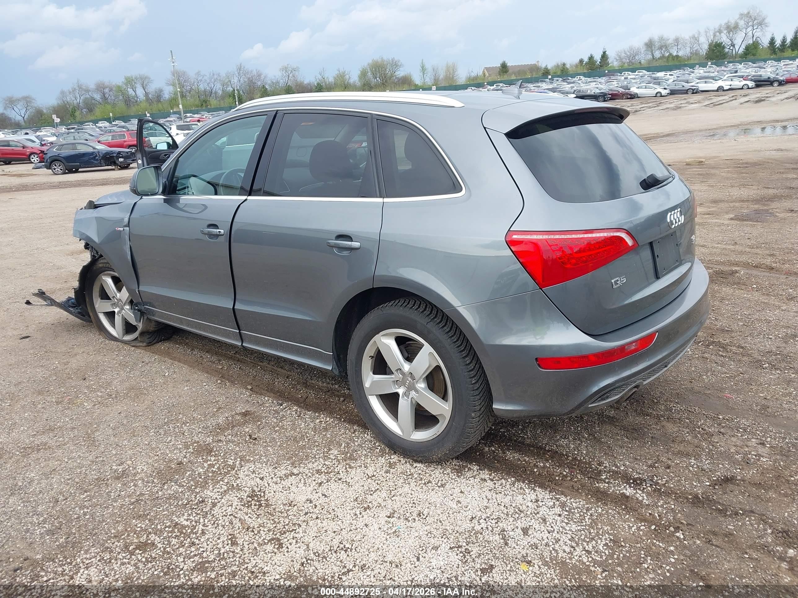 2012 Audi Q5 3.2 Premium Plus Gray vin: WA1DKBFP9CA011728