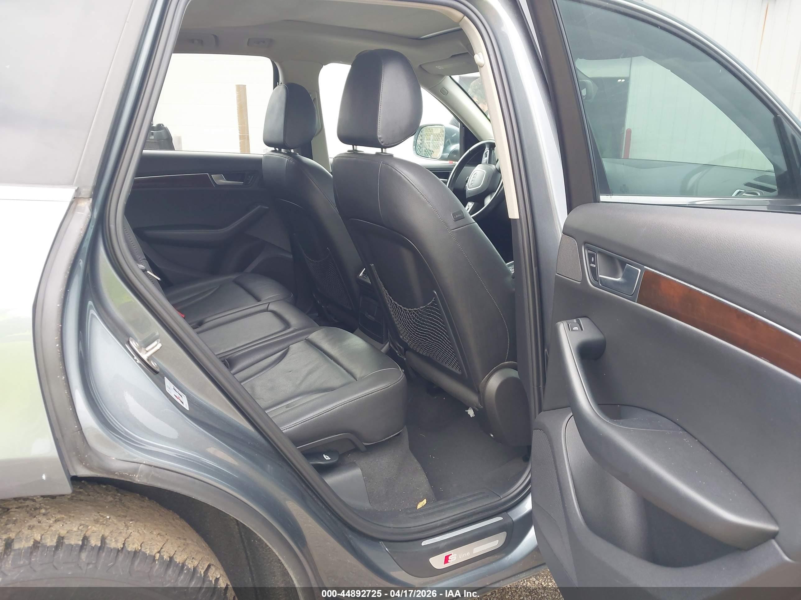 2012 Audi Q5 3.2 Premium Plus Gray vin: WA1DKBFP9CA011728